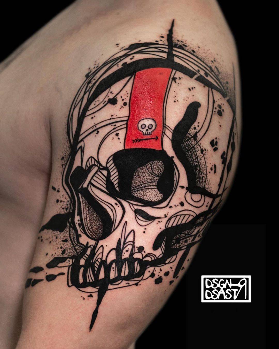 Skull tattoo artwork by Luis Daniel Paredes García Scrolller