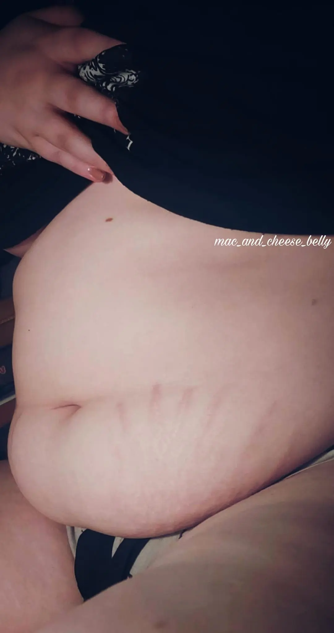 Someone feed me? Also my tummy stretch marks are multiplying