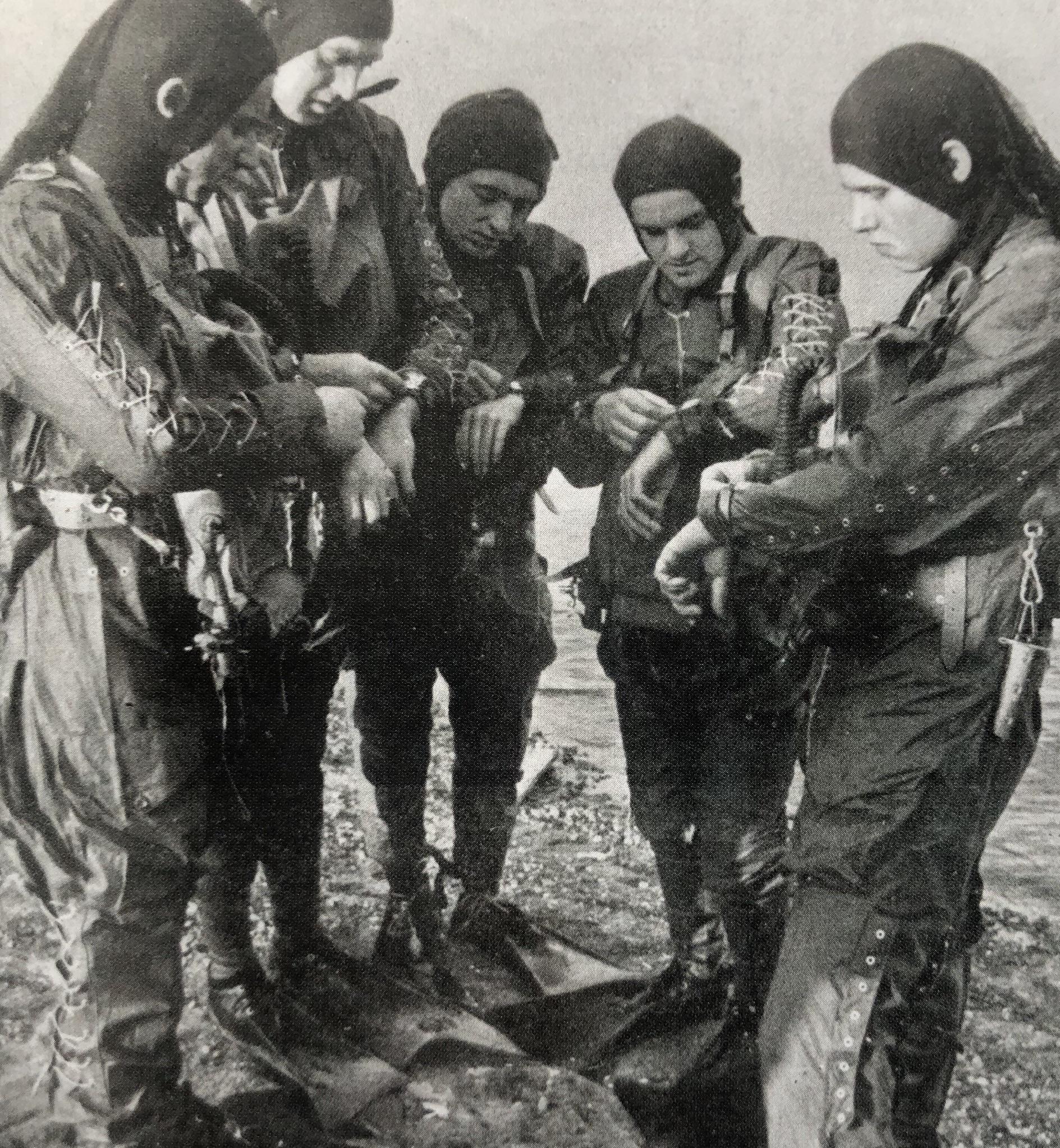 ‘The Bold’, propaganda picture of German Frogmen (Kampfschwimmer) of ...