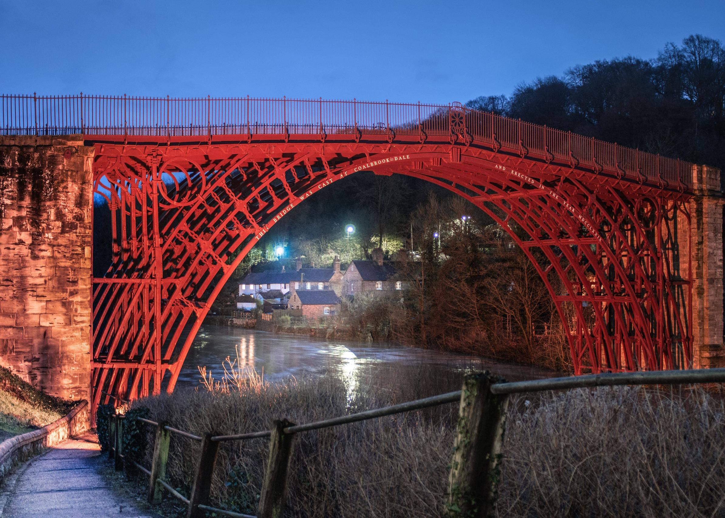 the-iron-bridge-opened-in-1781-the-first-bridge-in-the-world-to-be