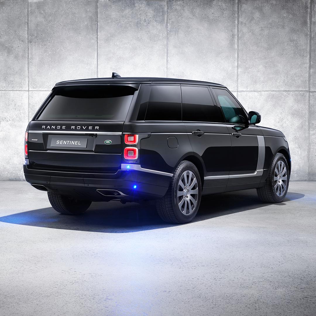 The Range Rover #Sentinel features steel armoured cells for the top ...