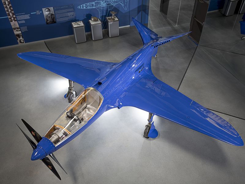 The sole Bugatti Model 100 racer on display in the US | Scrolller