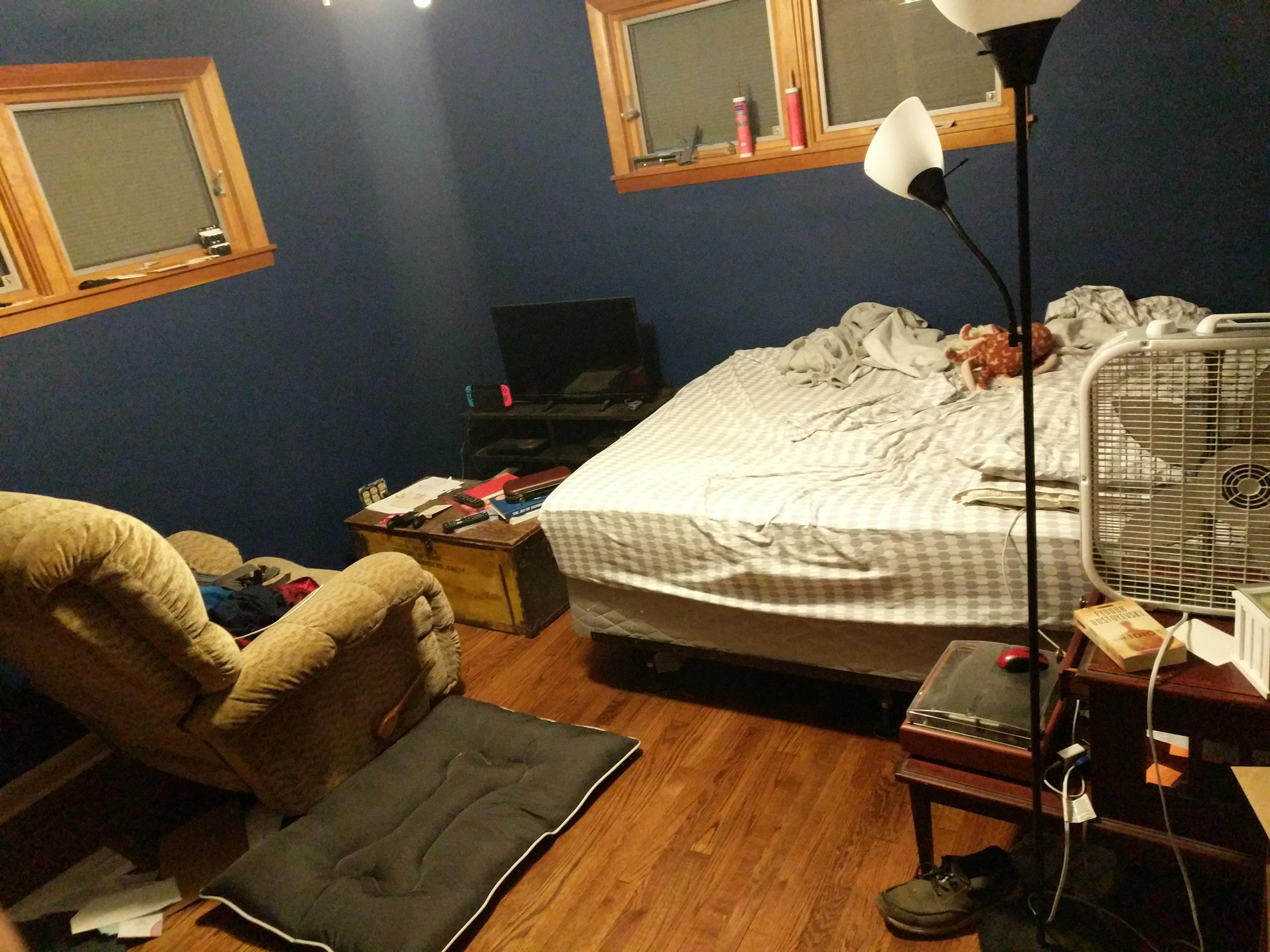 This is my bedroom. Its a little messy, but I sleep here. | Scrolller