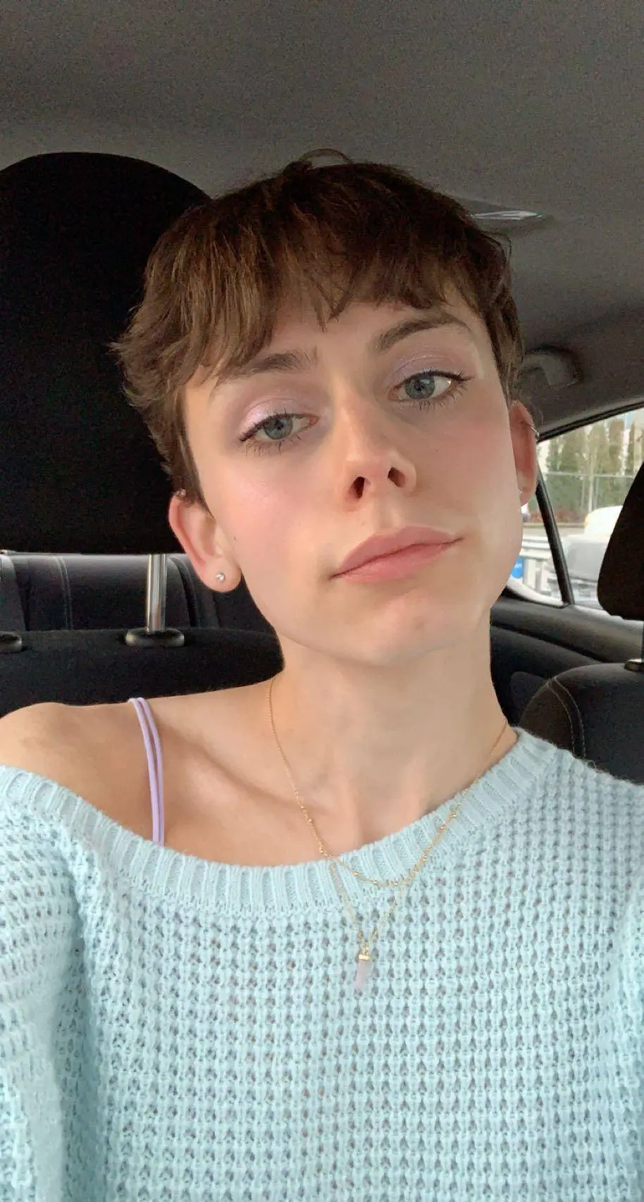 Trans Scroller Trans girl with a pixie 🧚🏼♀️ | Scrolller