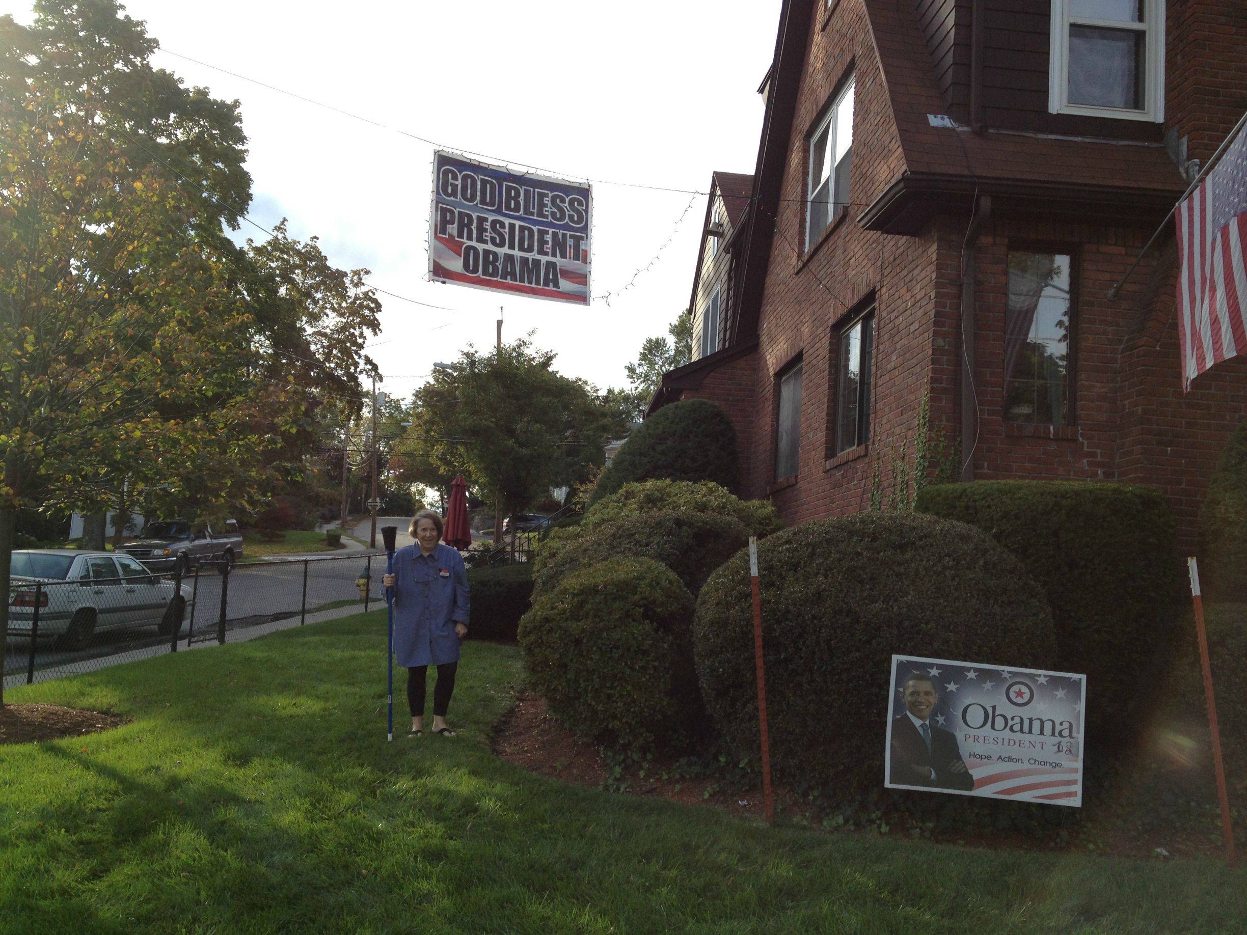 What Happens When Someone Steals My Mom S Pro Obama Sign Scrolller