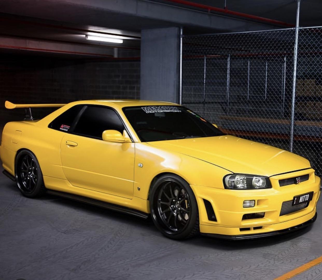 Yellow R34 GT-R | Scrolller