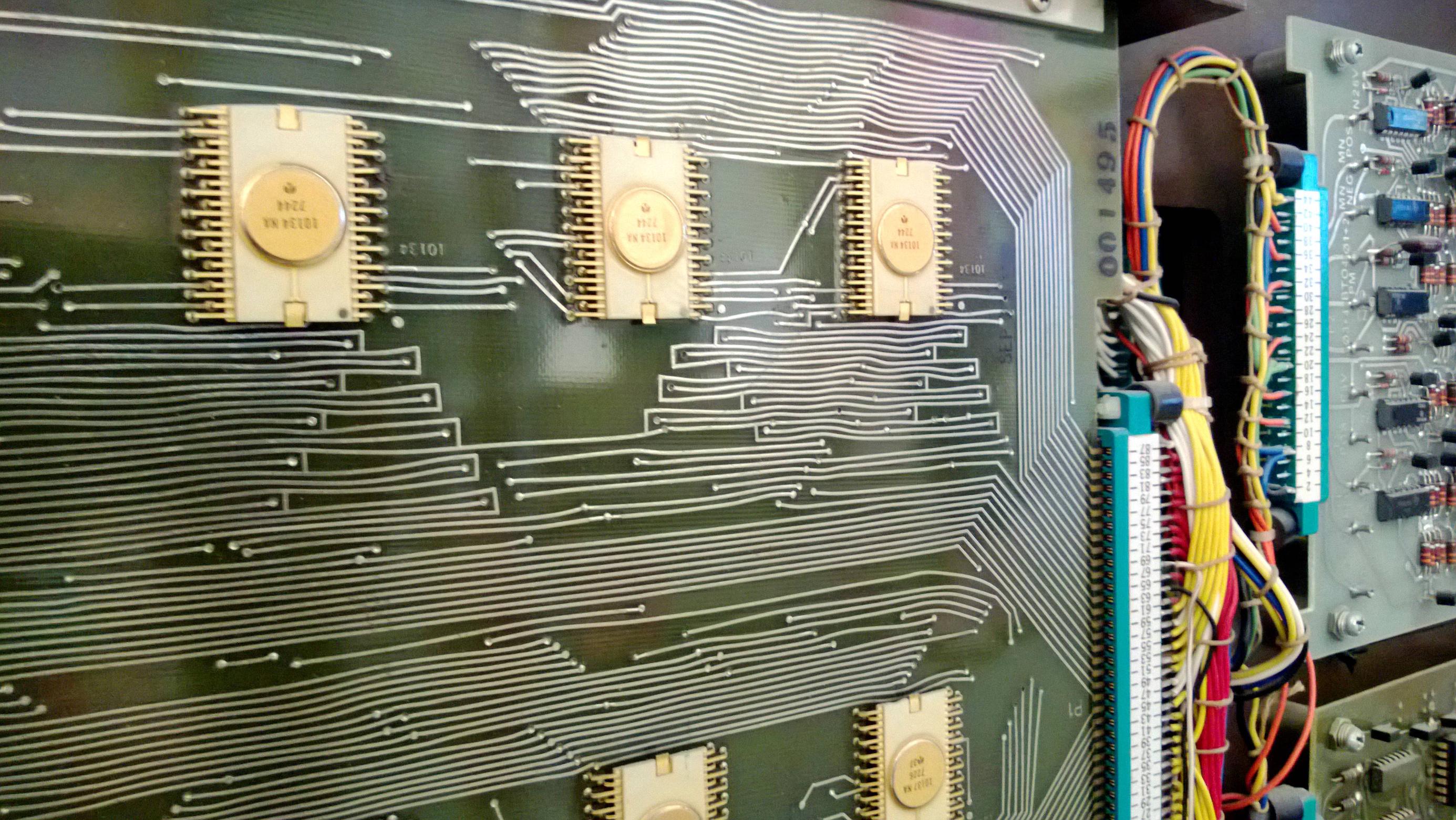 1970's circuit board inside church organ [OC] [2771x1560] | Scrolller