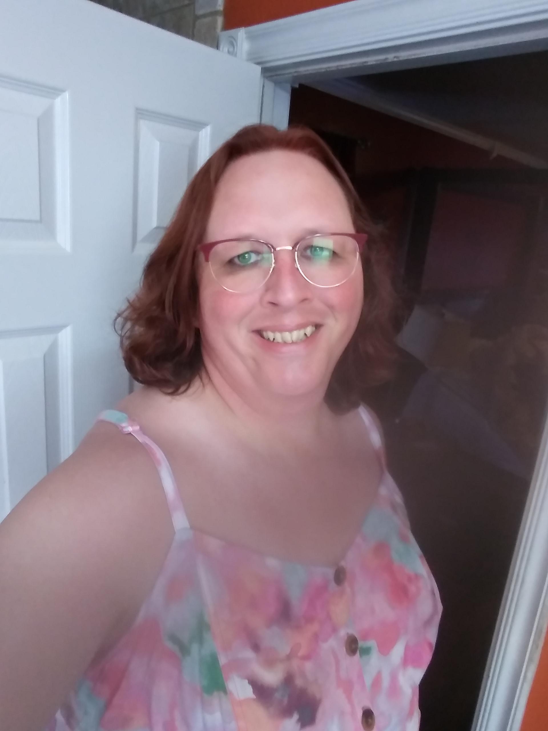 45 Dyed My Hair For The First Time No Makeup 11 Mo Hrt Scrolller
