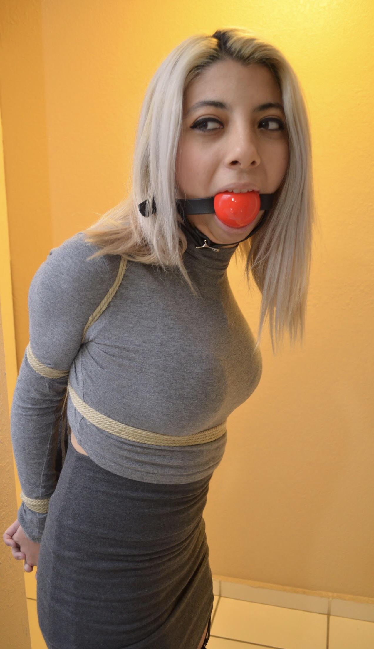 A Bigger Ball Gag From Hottbonds Scrolller 0927