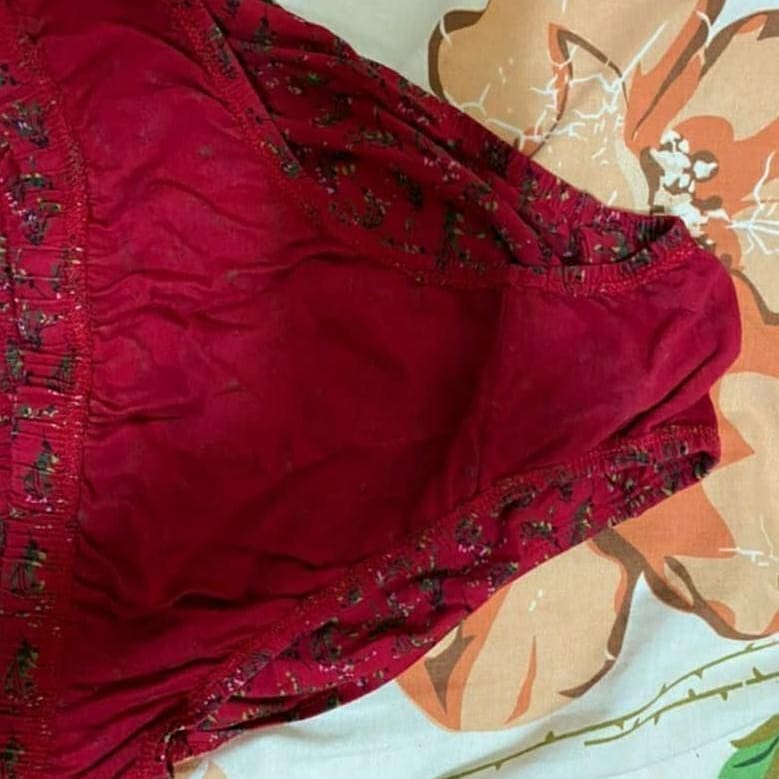 A cucks mom's panties , wet and dirty Scrolller