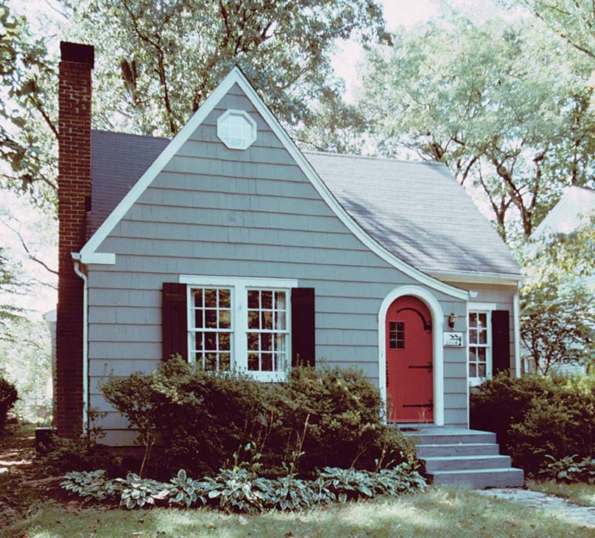 A cute little Sears home. | Scrolller