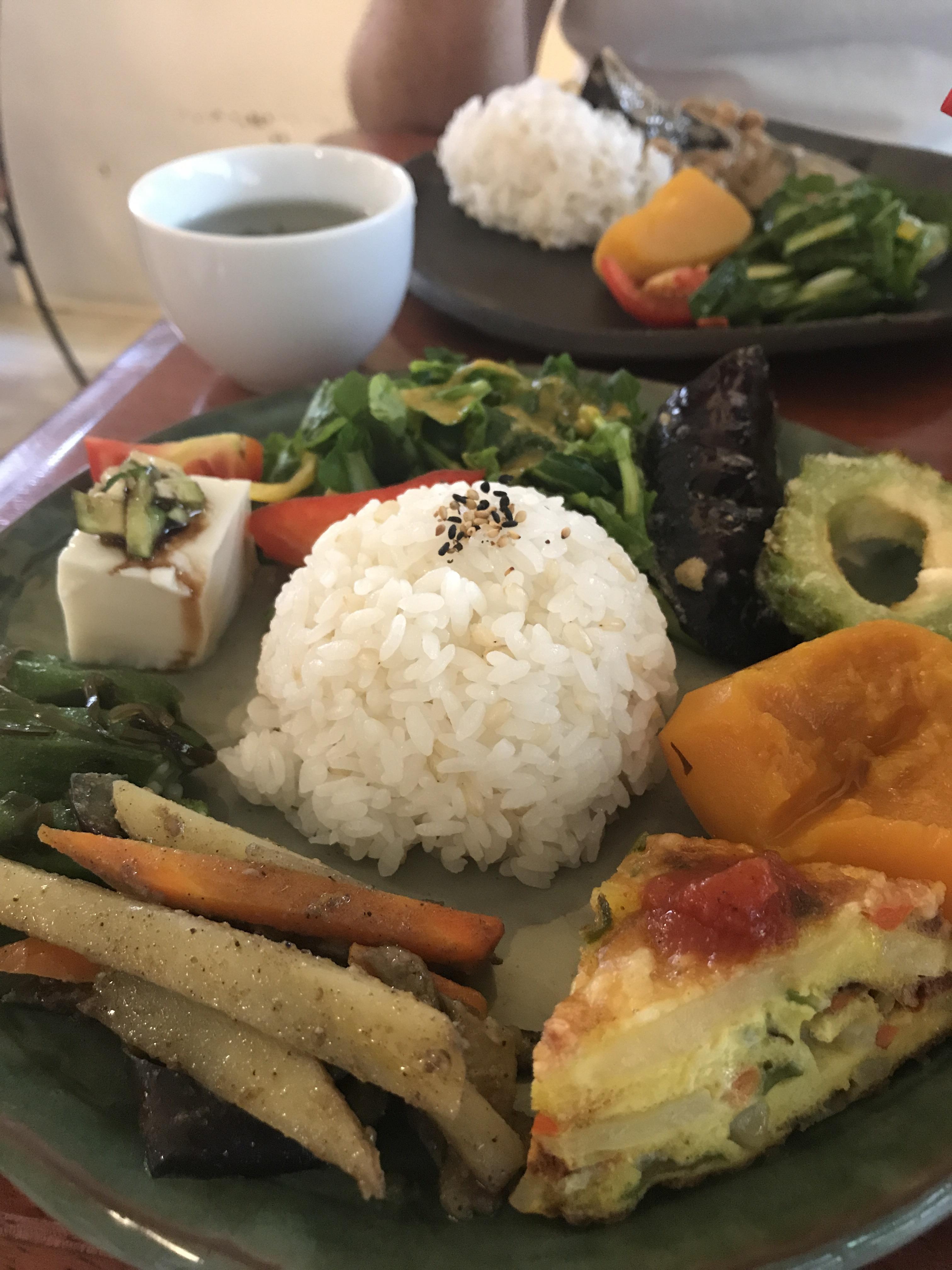 A Japanese Buddhist Vegetarian Meal | Scrolller