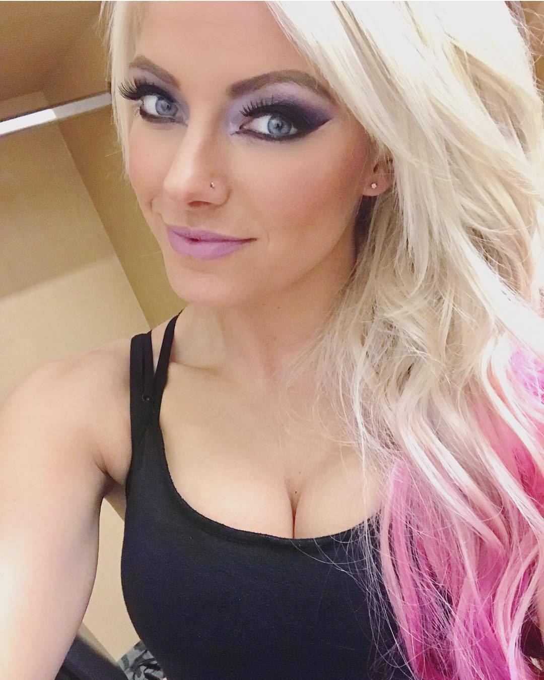 Alexa Bliss Scrolller