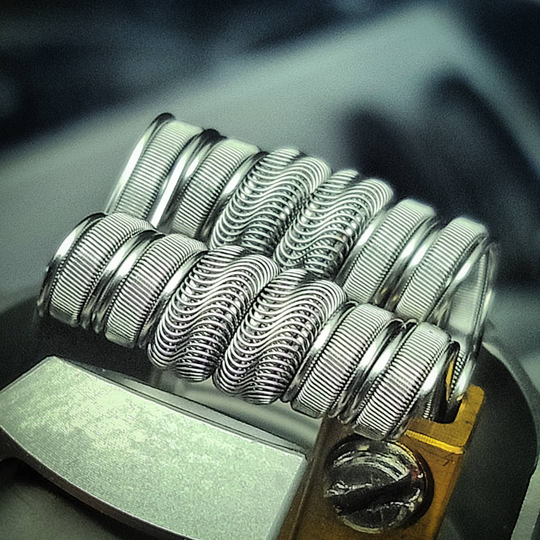 Alien hybrid parallel staple build | Scrolller