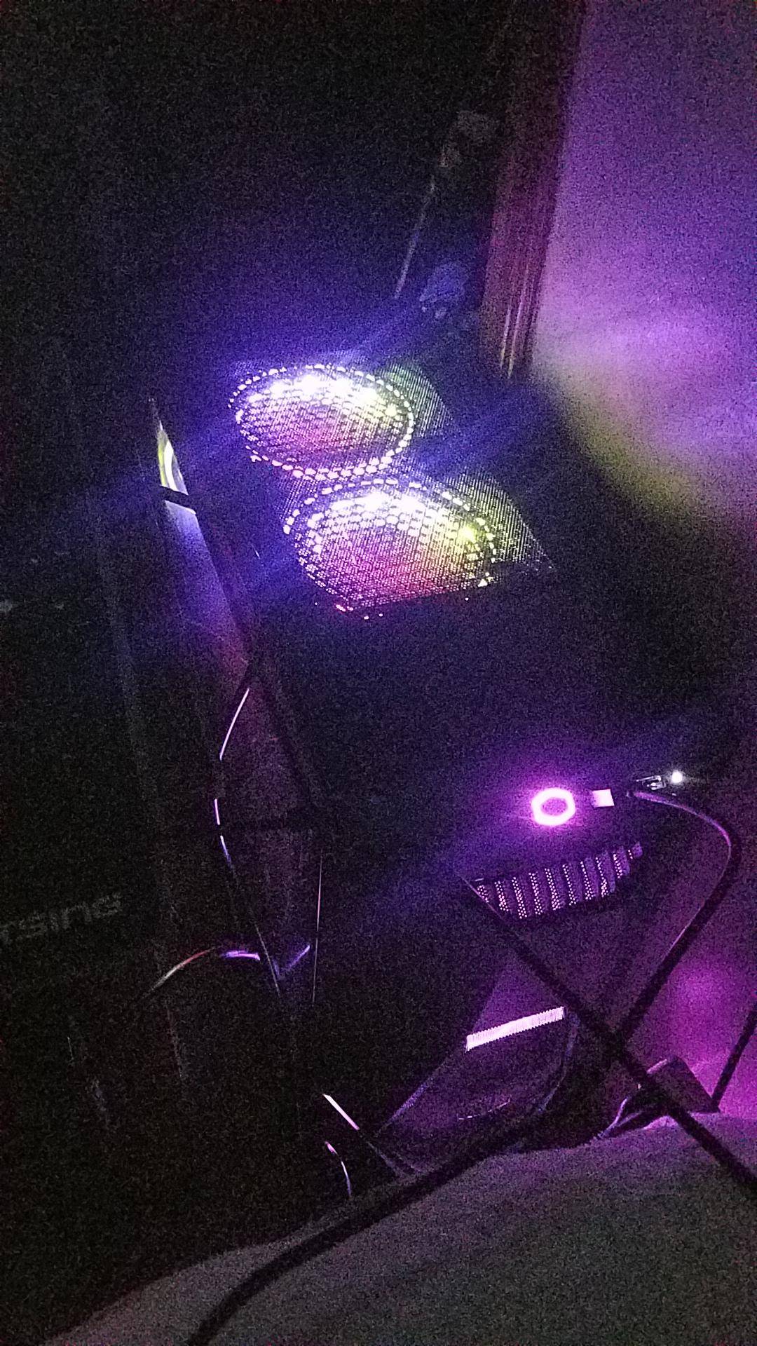 All the flashing lights Scrolller