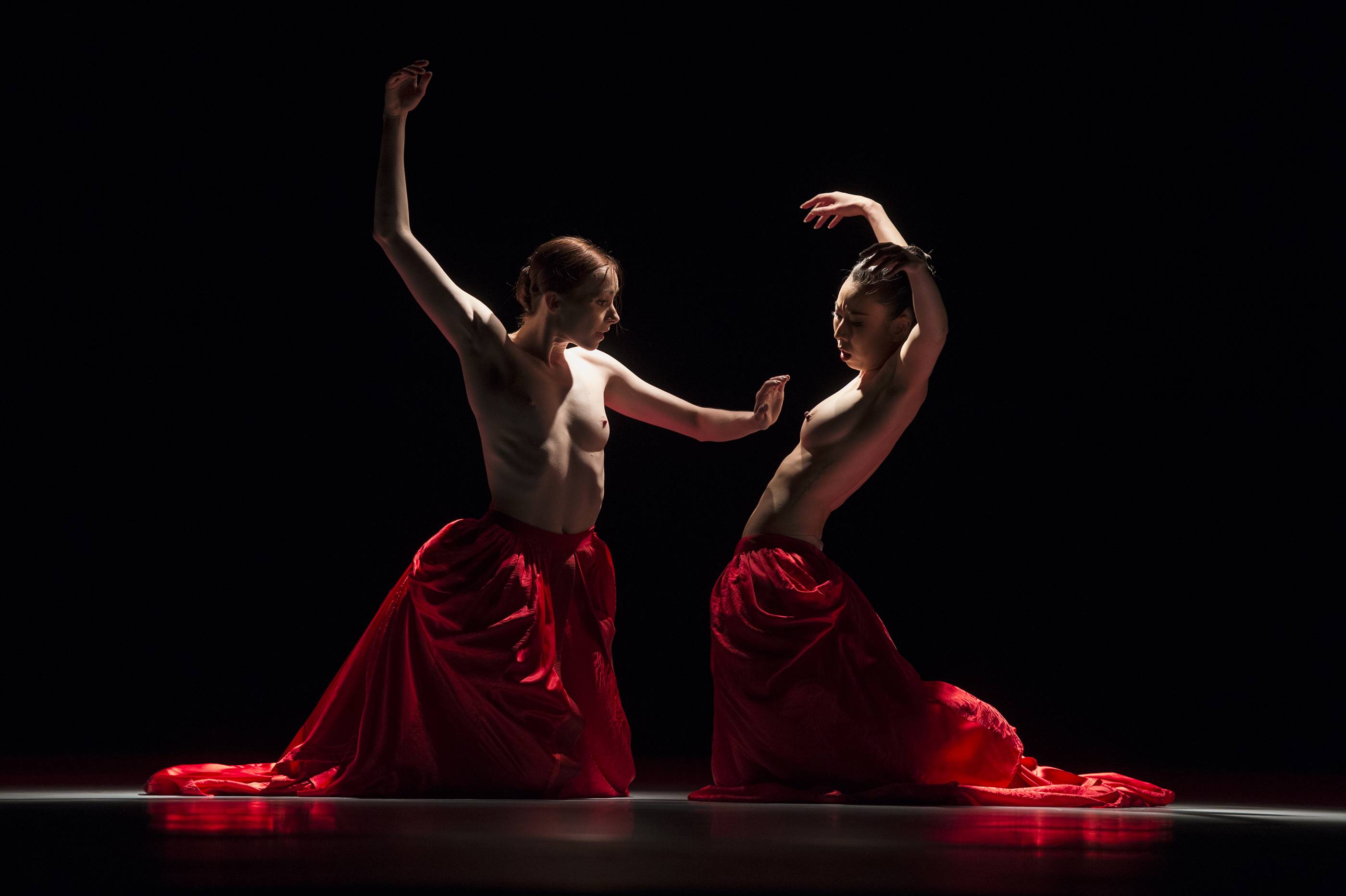 Anna Blackwell and Mimoza Koike, Ballet Company of Monte Carlo | Scrolller