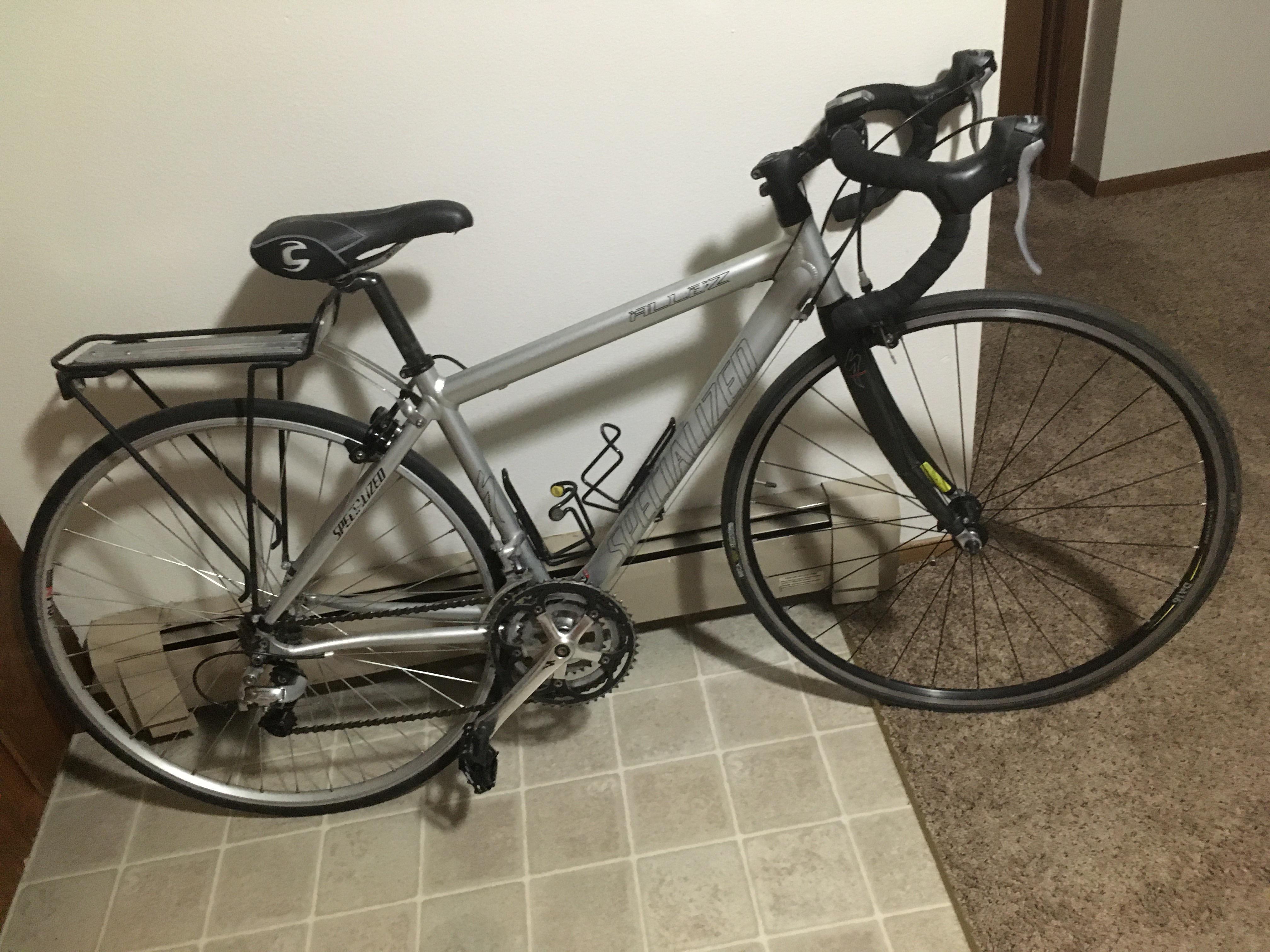 Anyone who this model/year? Shimano Sora group set I think. | Scrolller