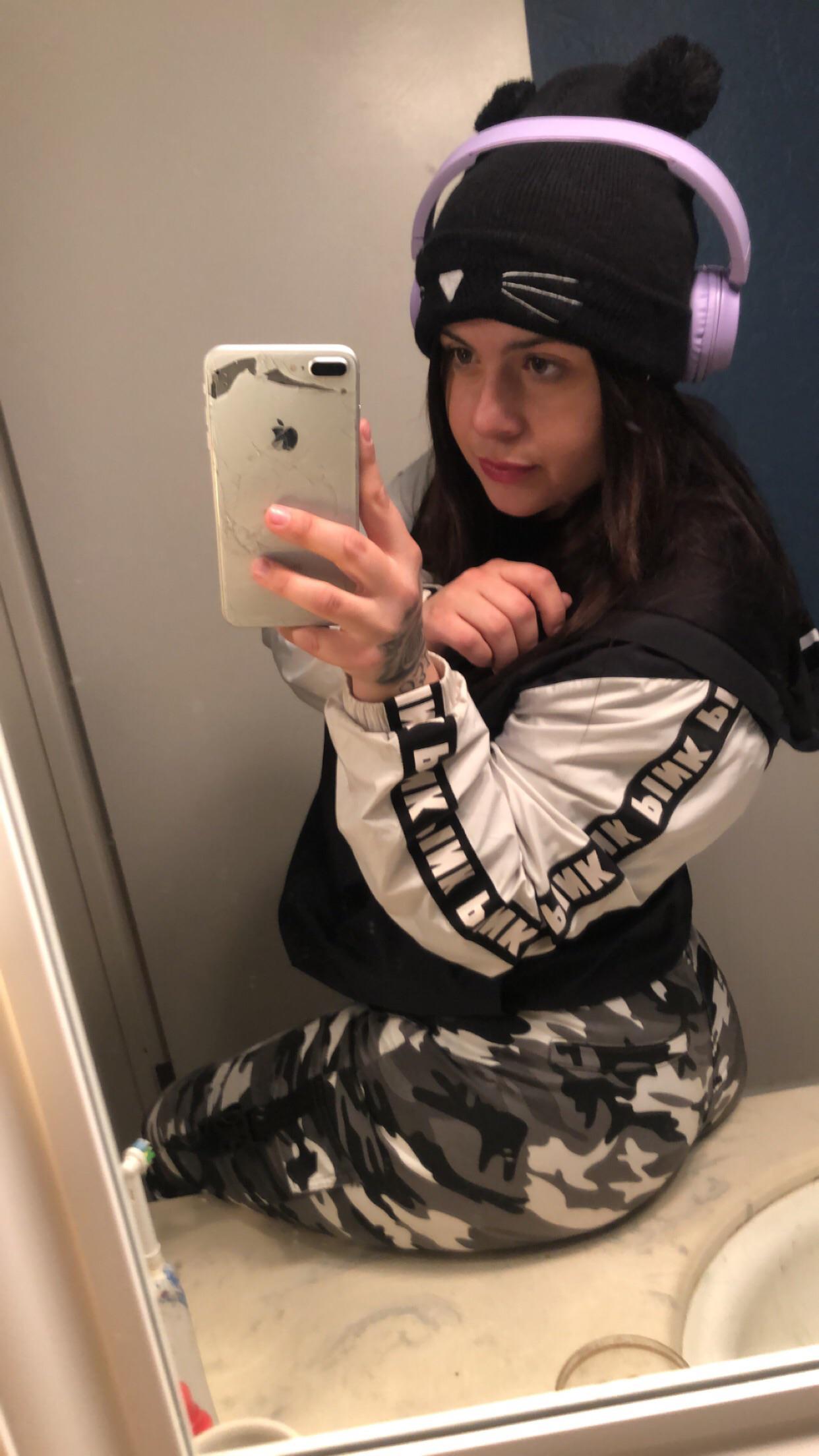 Stoachristina Khalil Drunk Birthday Livestream 46 - ujqavbd