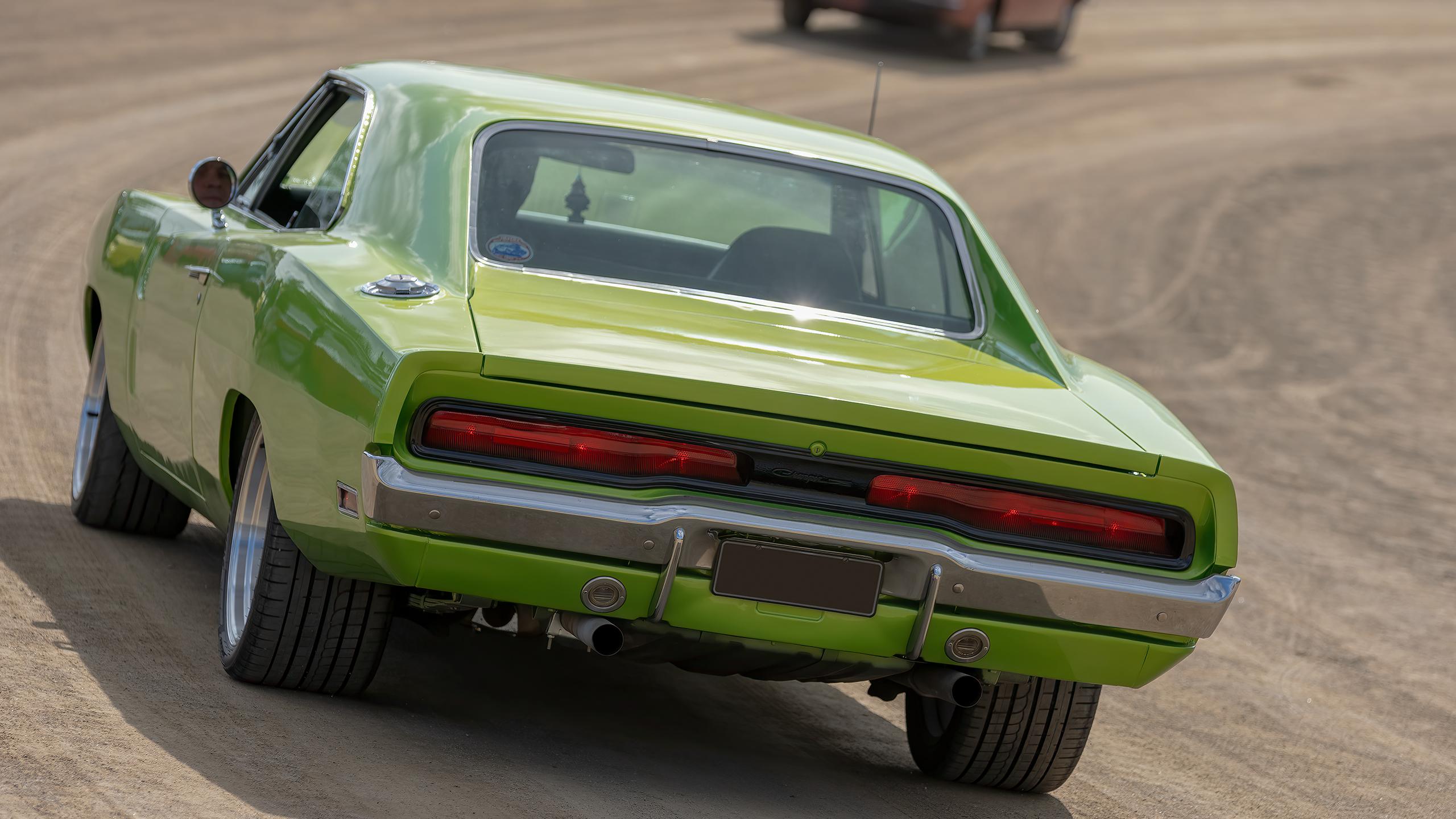 Dodge Charger | Scrolller