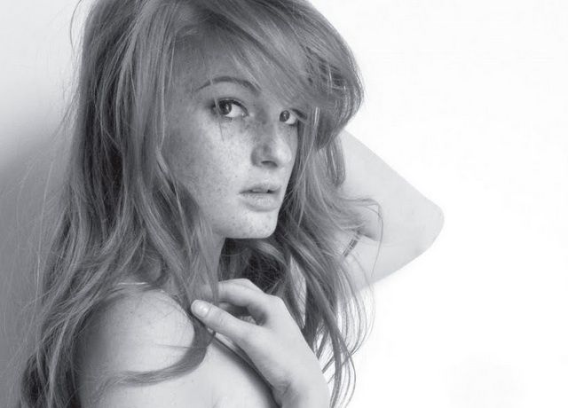 Beautiful black & white. | Scrolller Beautiful black & white. | Scrolller