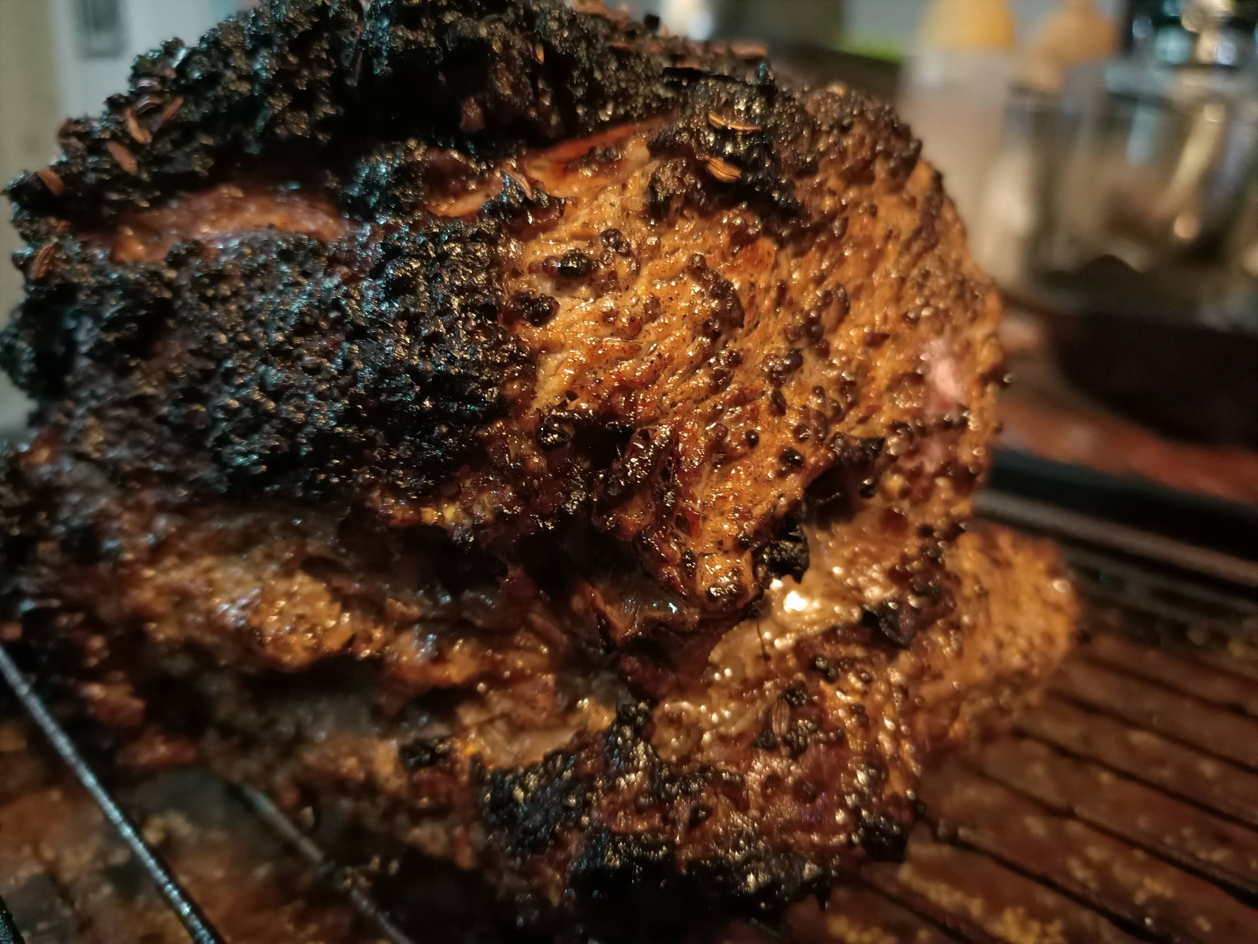 Blade roast smothered in coarse whole mustard Scrolller