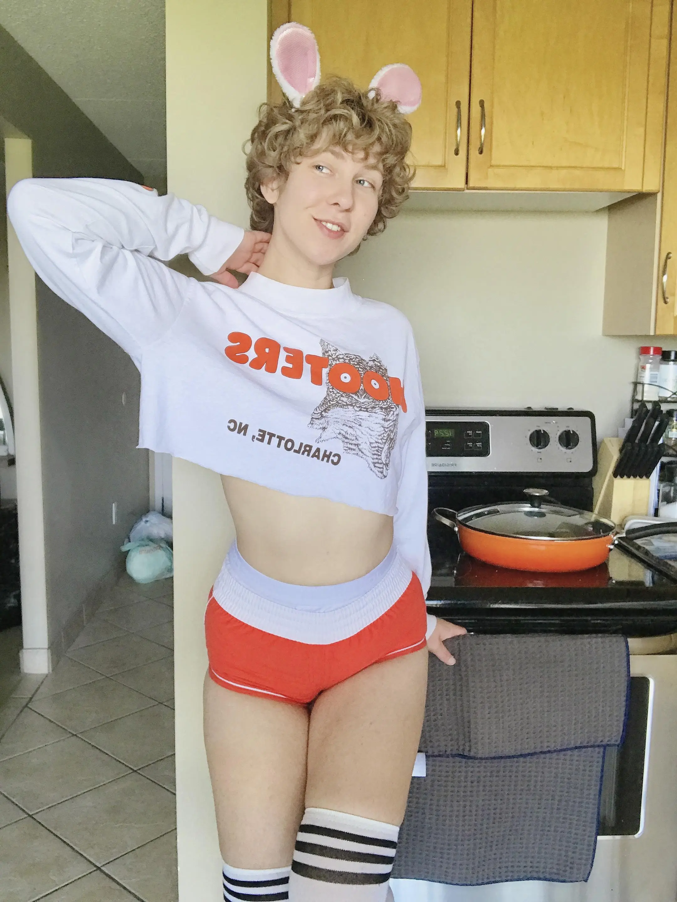 bunny boys can work at femboy hooters too, right??