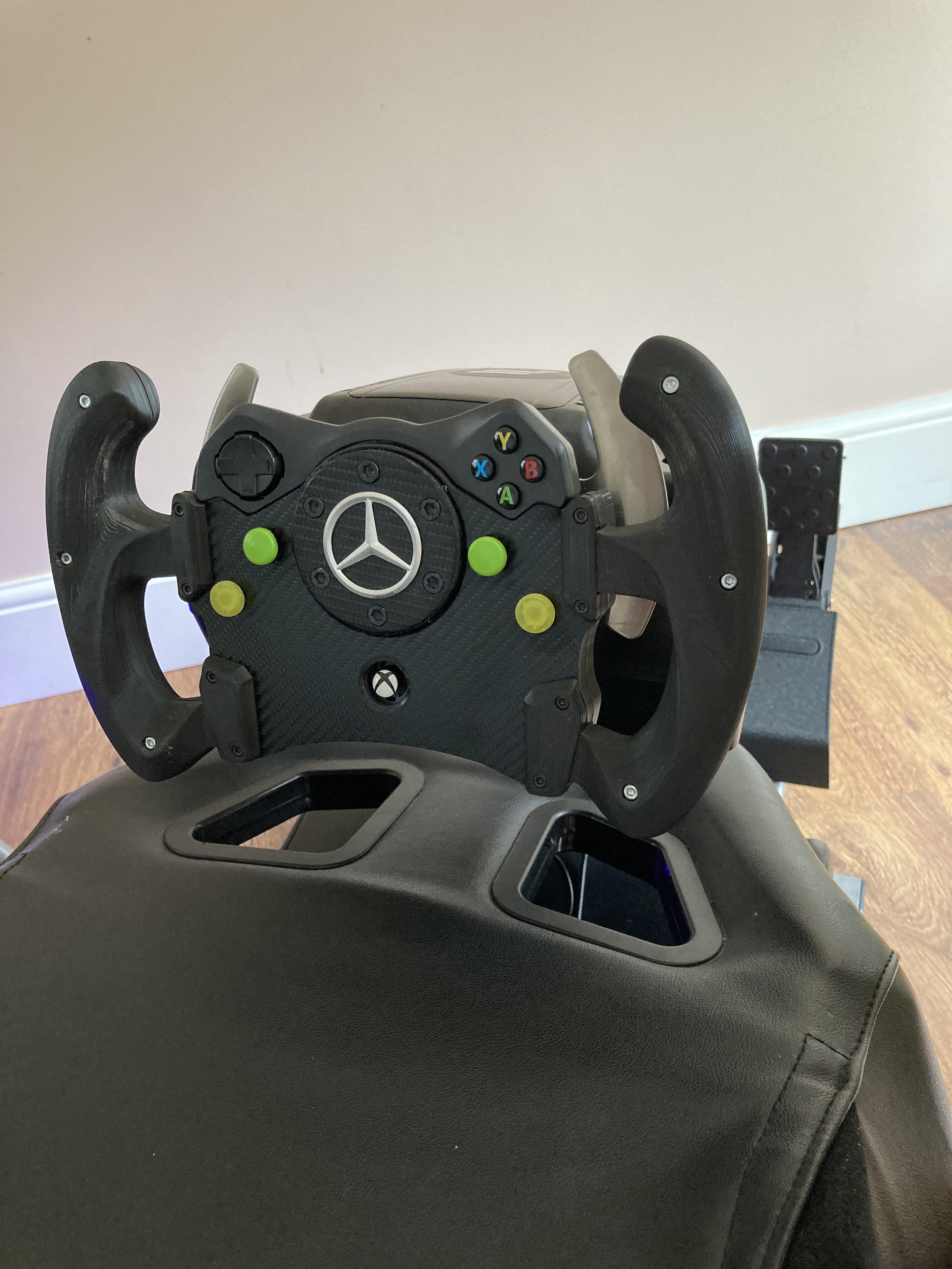 Custom G920 rim installed.. Feels absolutely perfect and looks ...