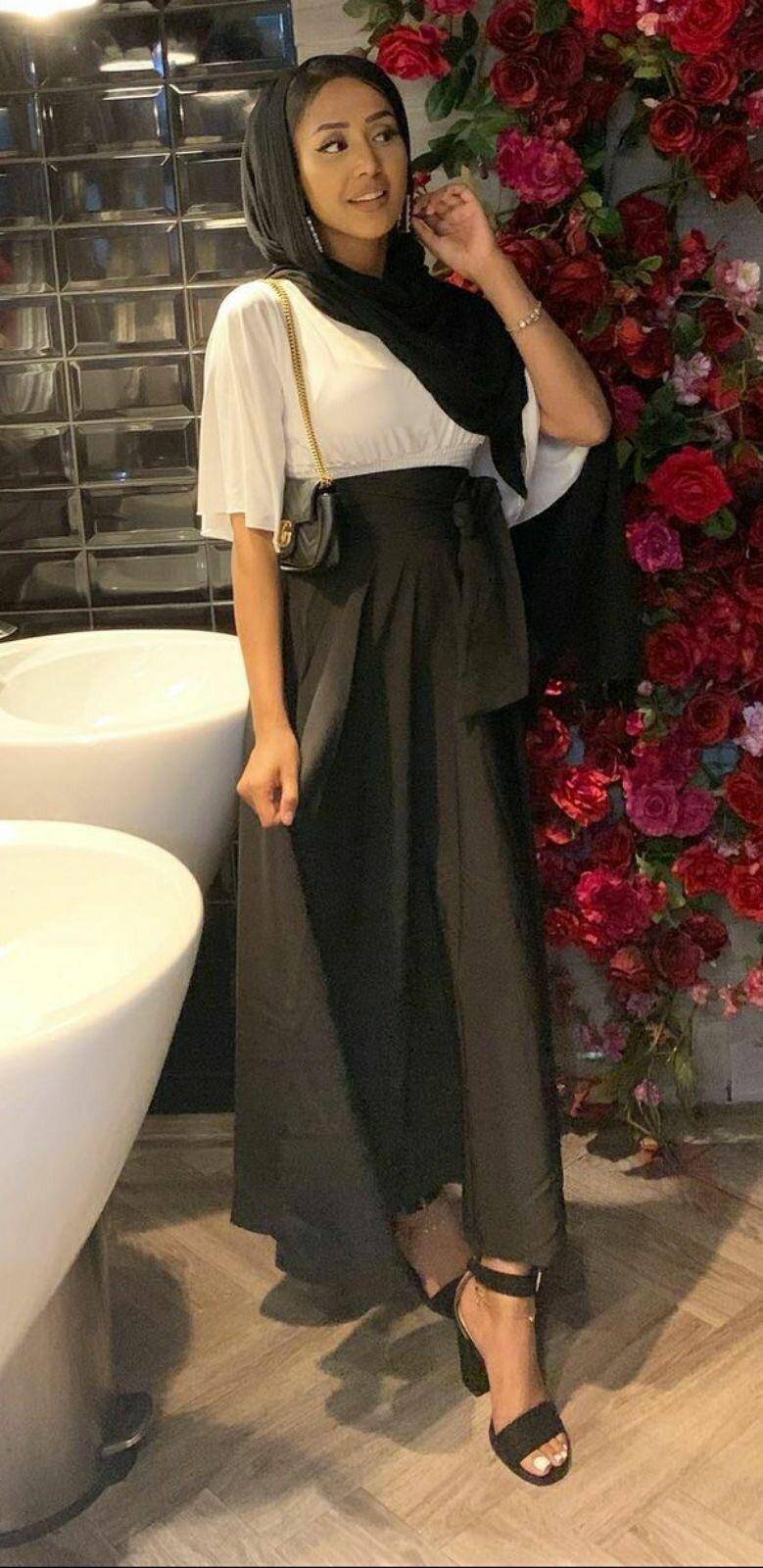 Cuzzy ๐ | Scrolller