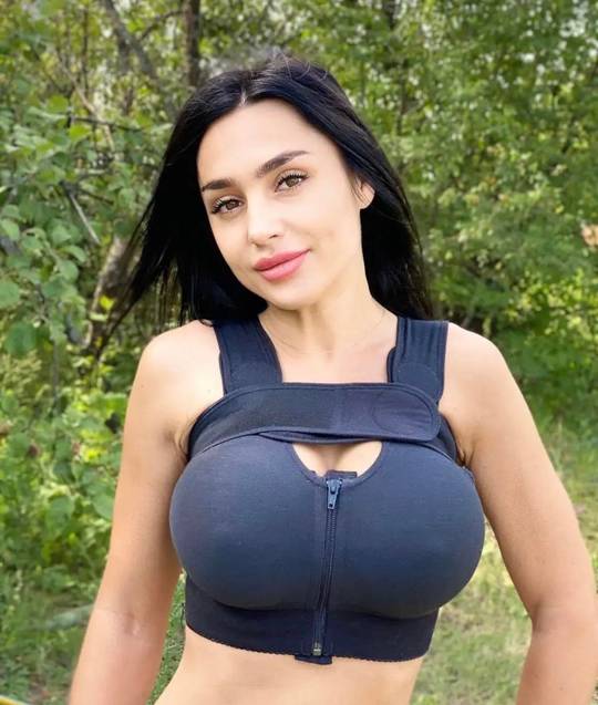 Demidova Helenka Scrolller