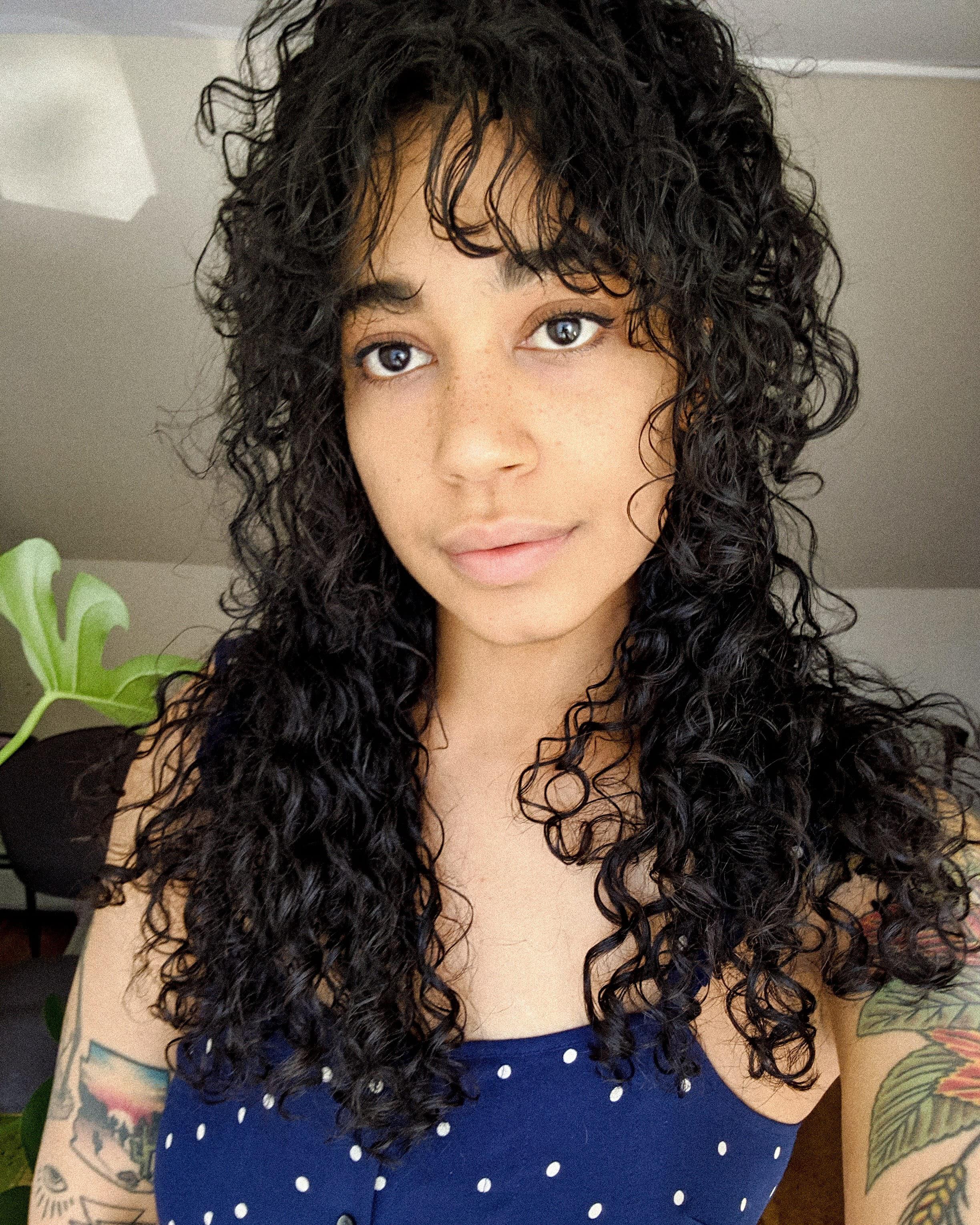 Do You Like Girls With Curly Hair Scrolller 