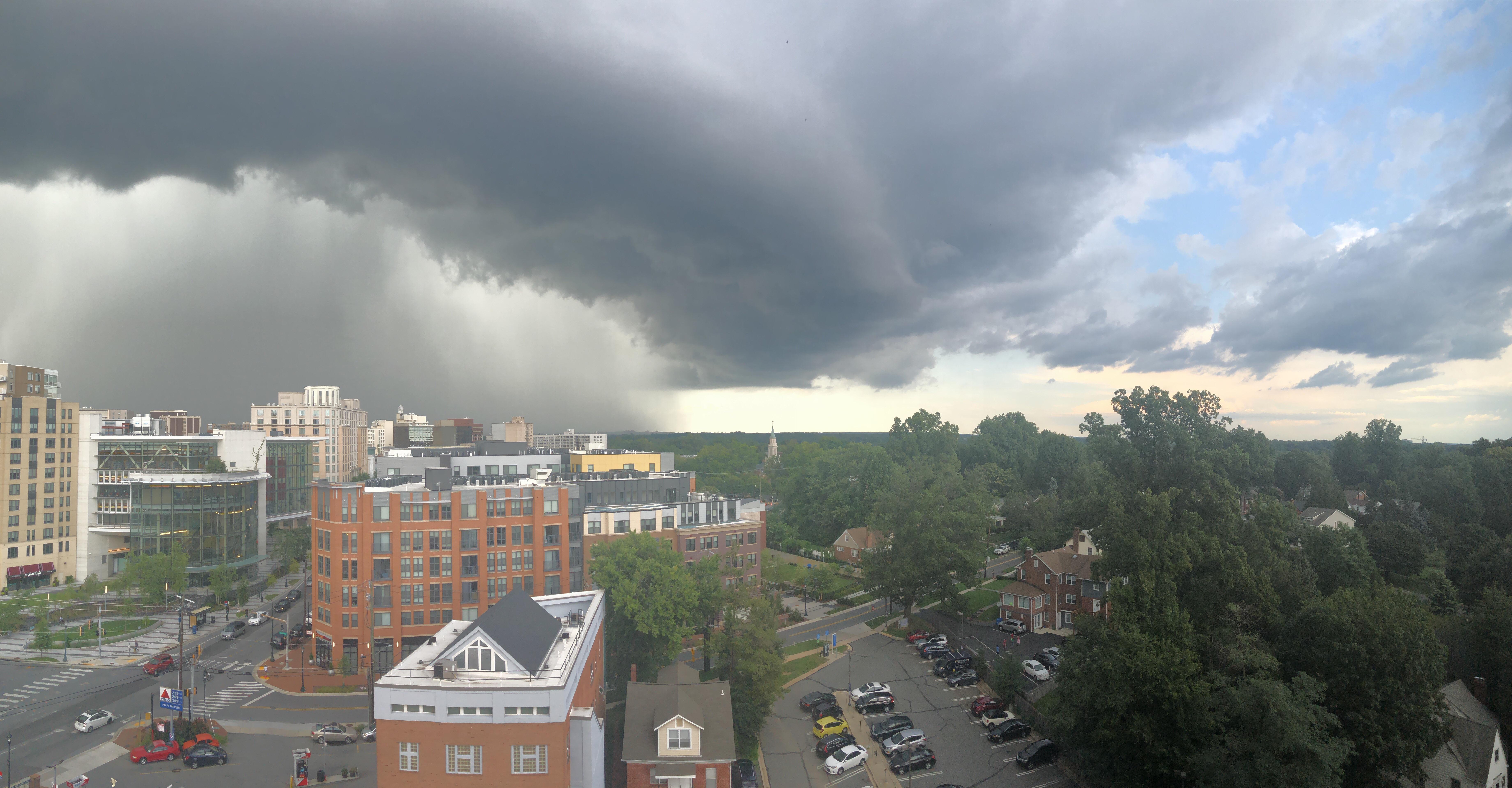 Dramatic Storm in Silver Spring, MD | Scrolller