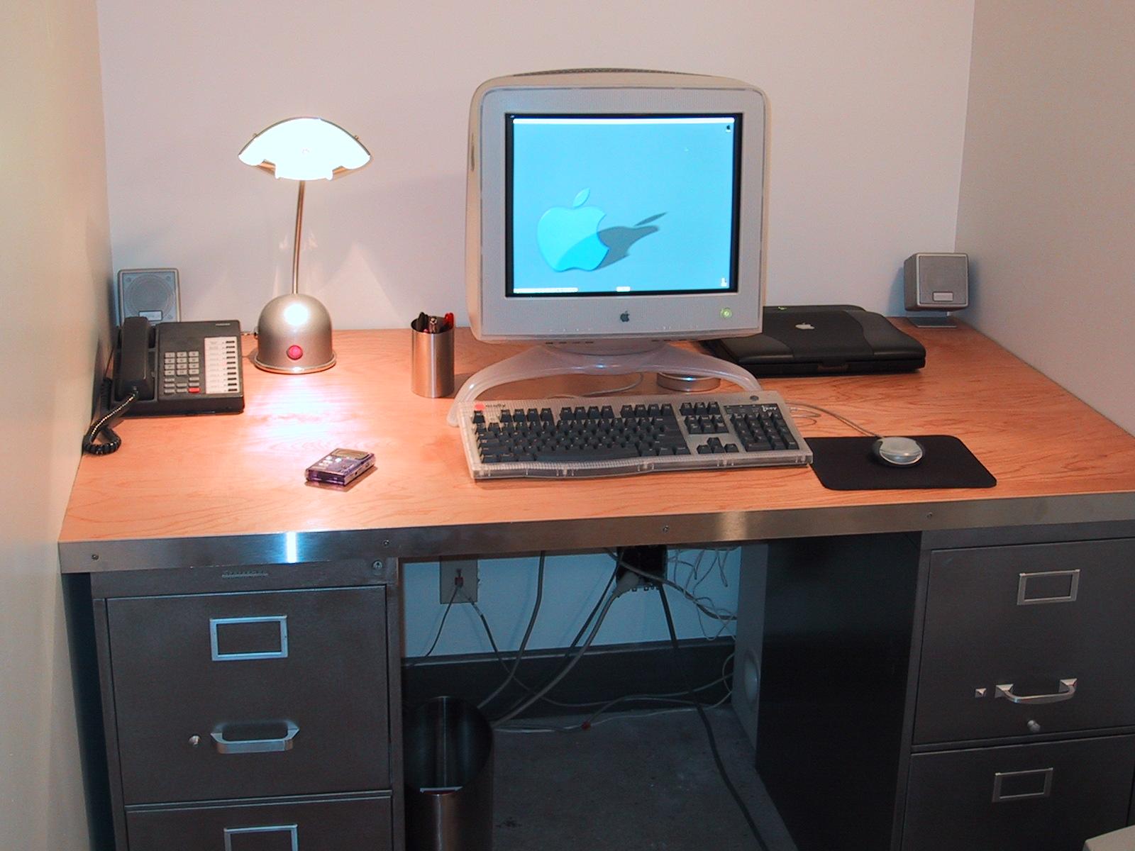 early digital pic of my office August 2000 | Scrolller