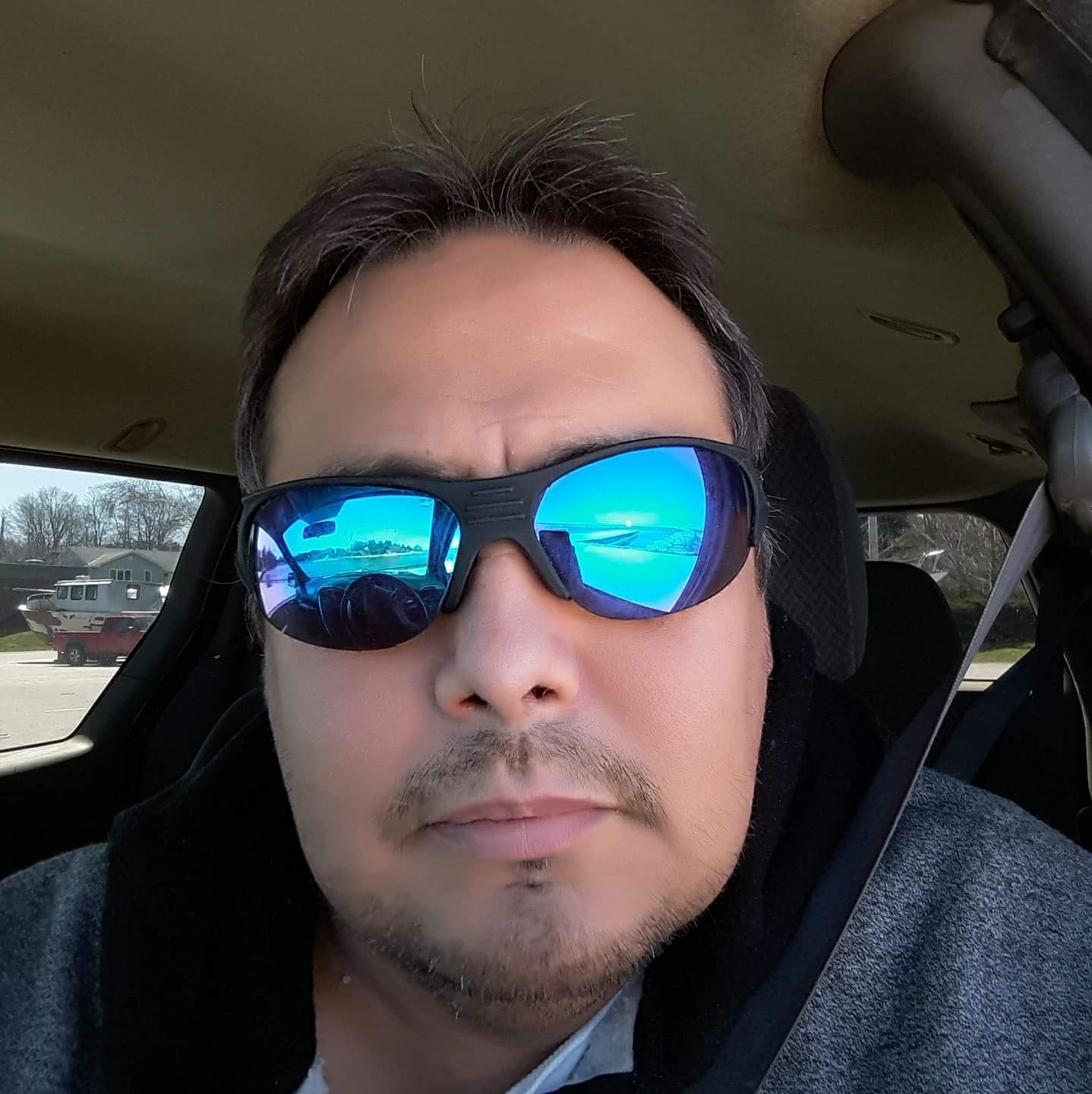 Enjoying the weather in canada Scrolller