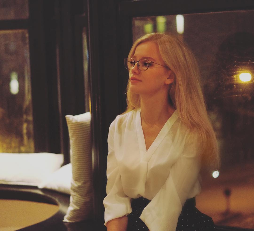Eva Vlaardingerbroek [irtr] | Scrolller