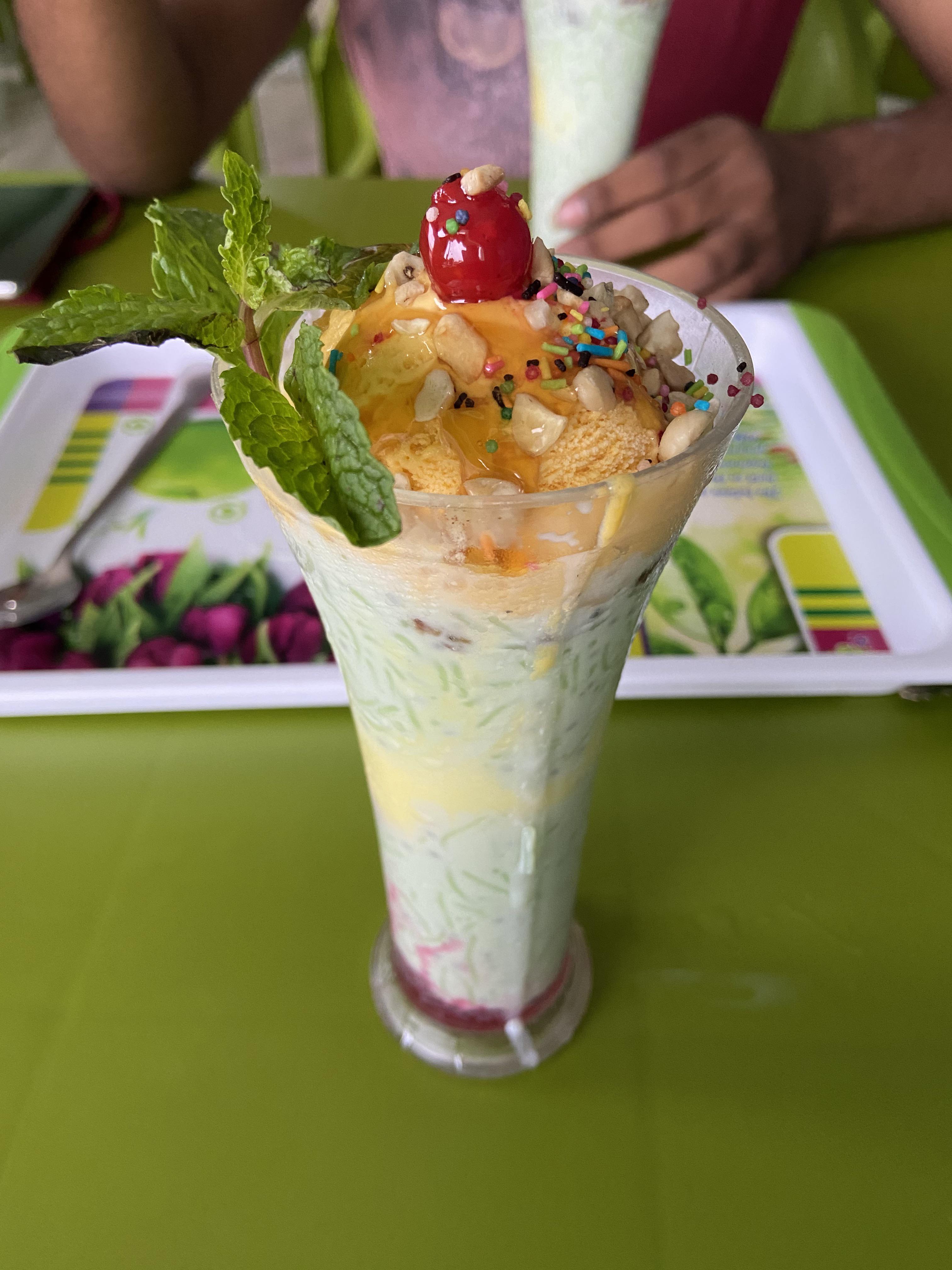 Falooda Scrolller