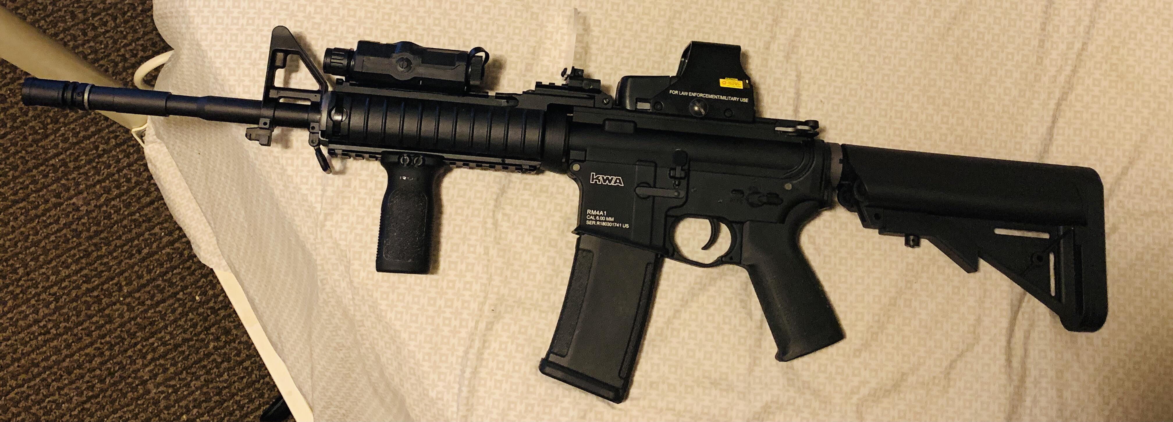 First M4 Build - FPS Nostalgia is through the Roof! | Scrolller