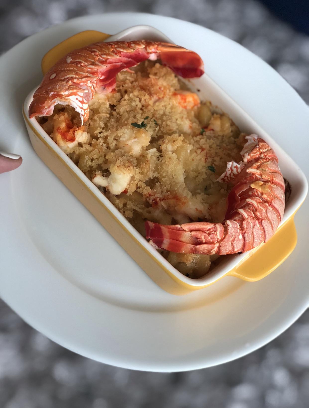[homemade] lobster mac and cheese Scrolller
