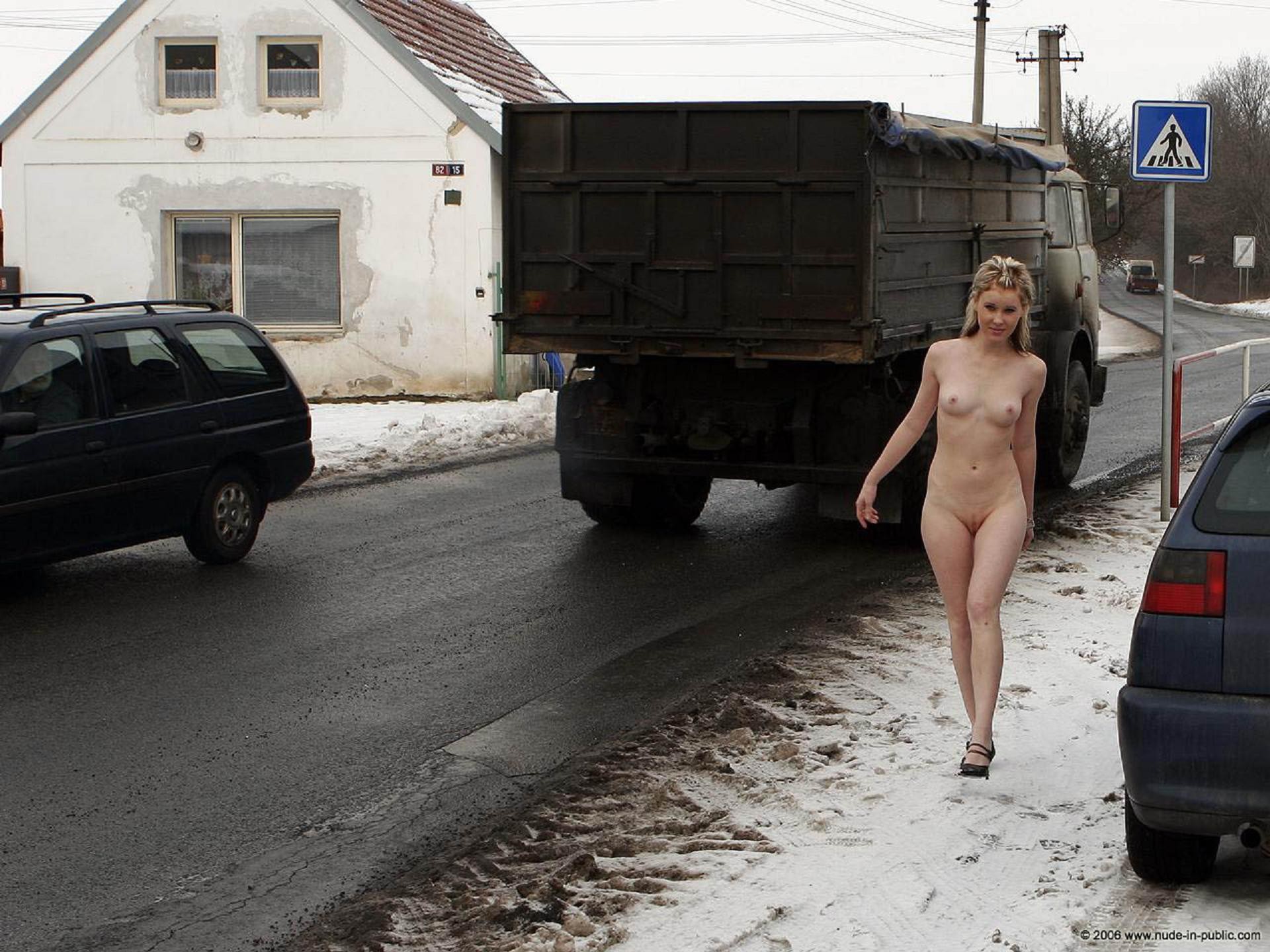 Голые дорожные шлюха 