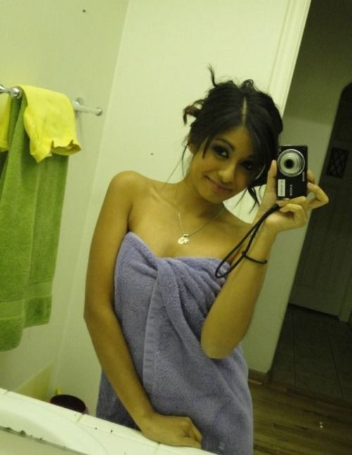 Hot Indian College Girl Selfie Scrolller 3004