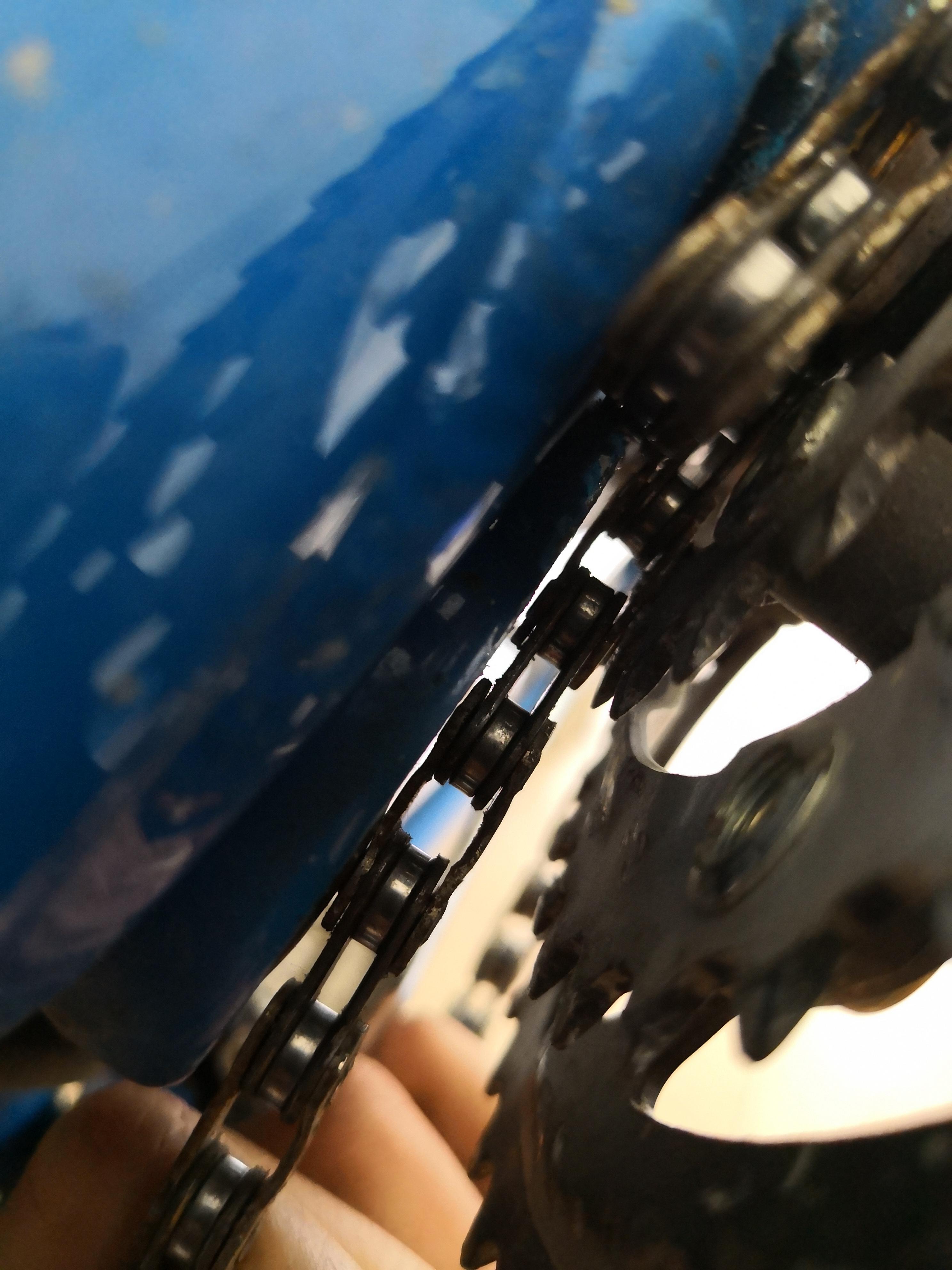 How do I fix this looped chain Scrolller