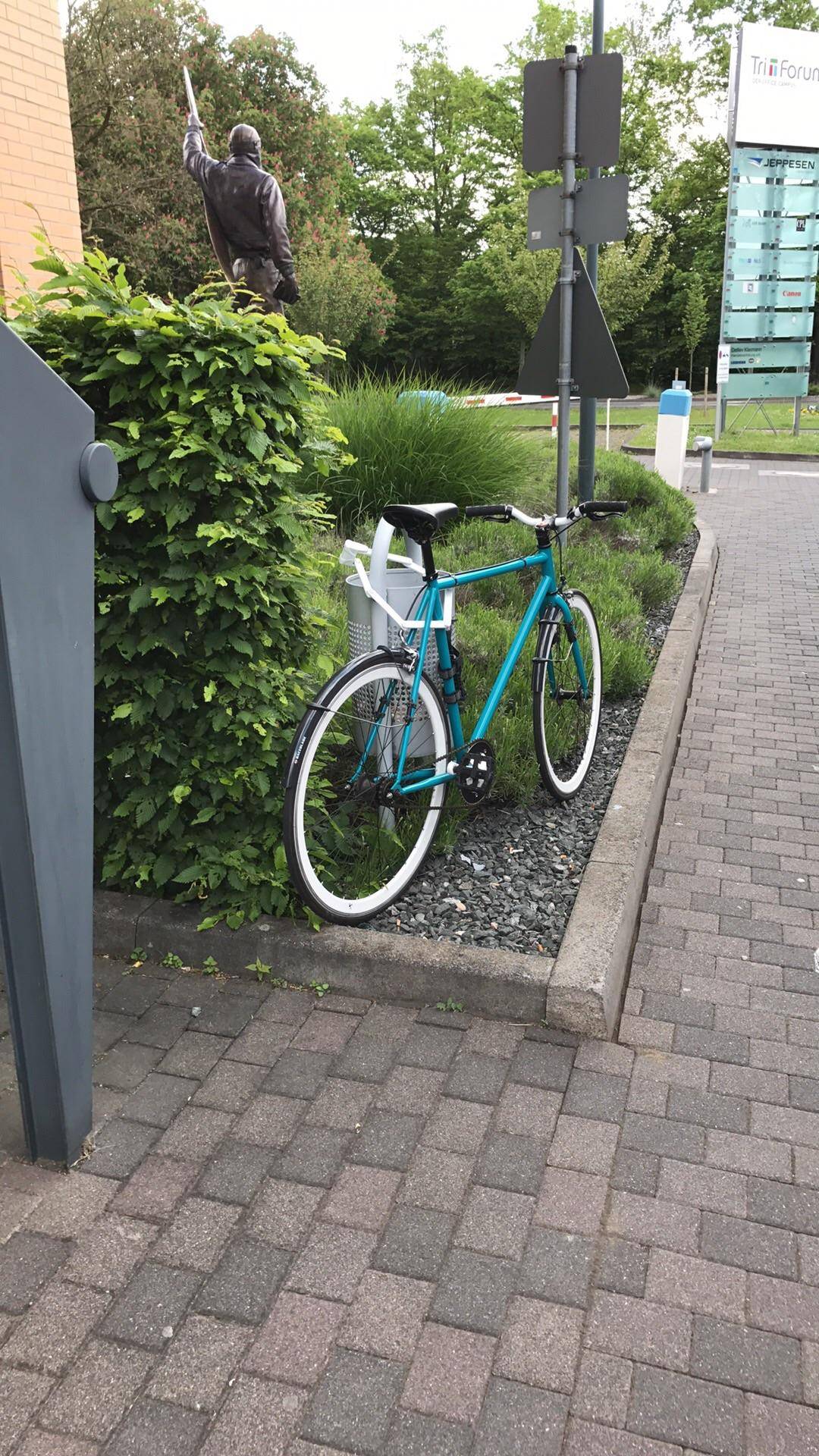 How to make bins look good... Scrolller