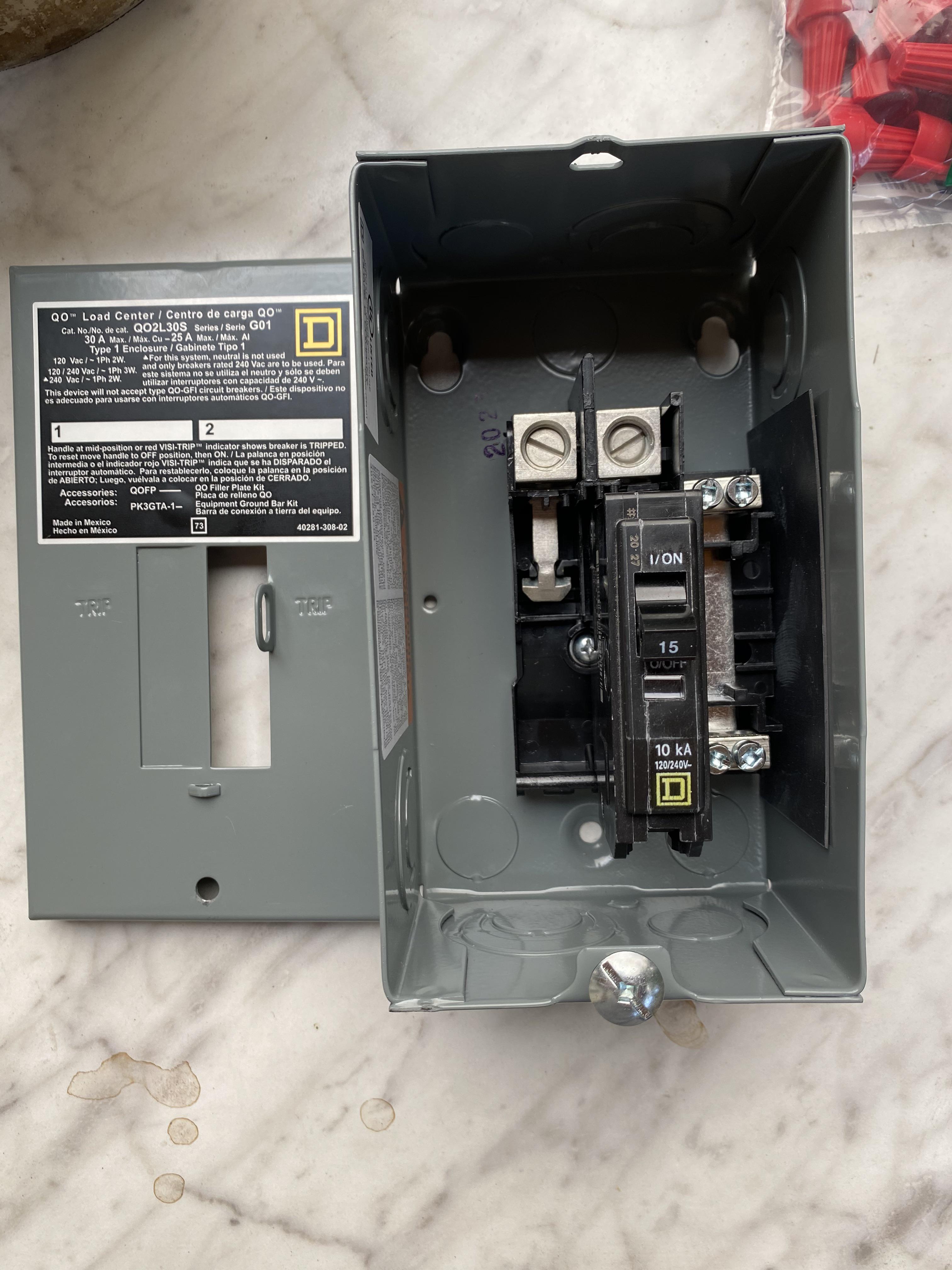 How to wire my inverter to a breaker box? Scrolller