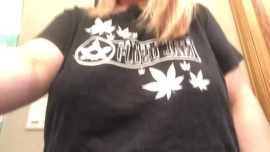 I’ll drop this 💚💚 can I help you make it through Hump Day?