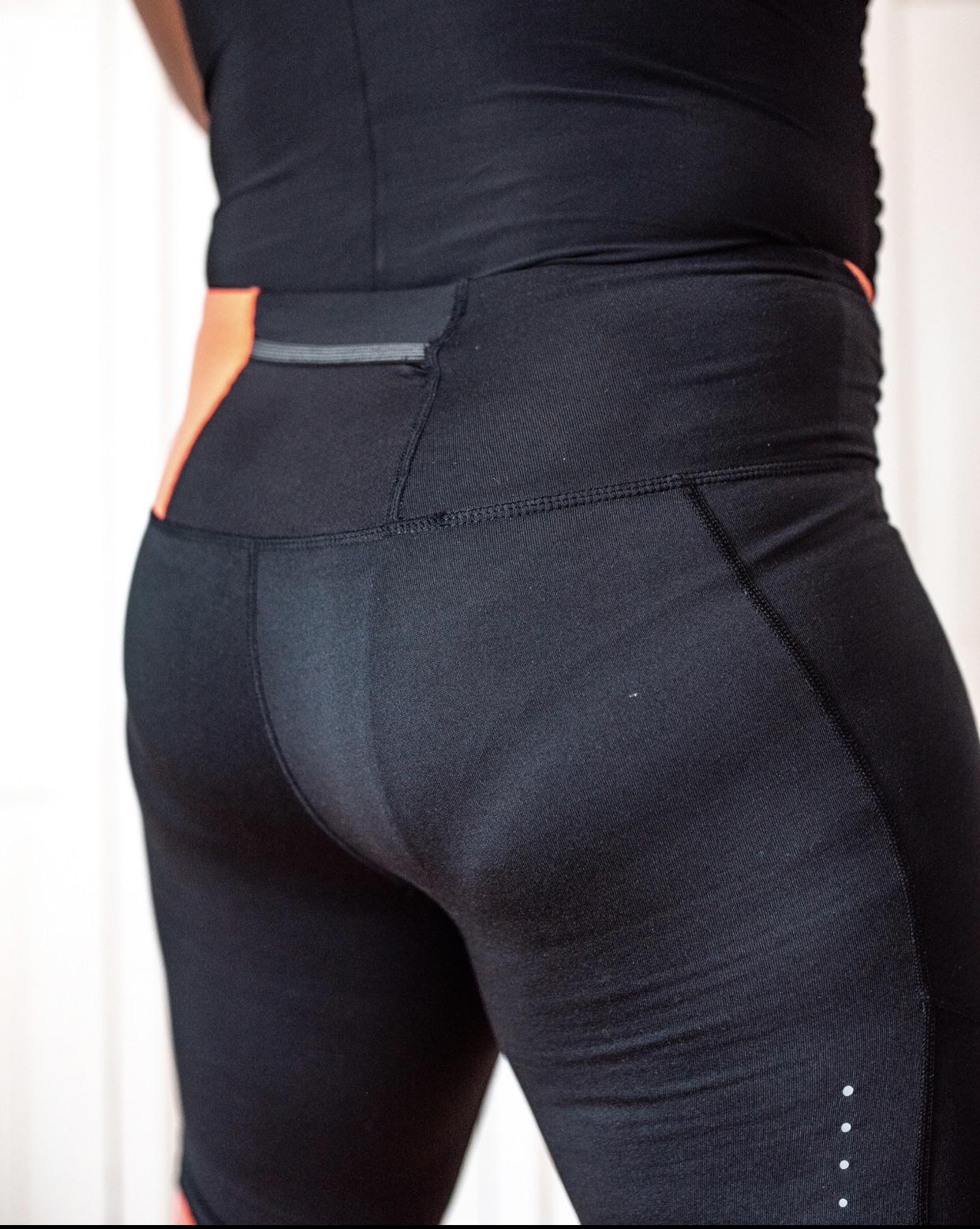 I love panty lines 💦💦 Scrolller