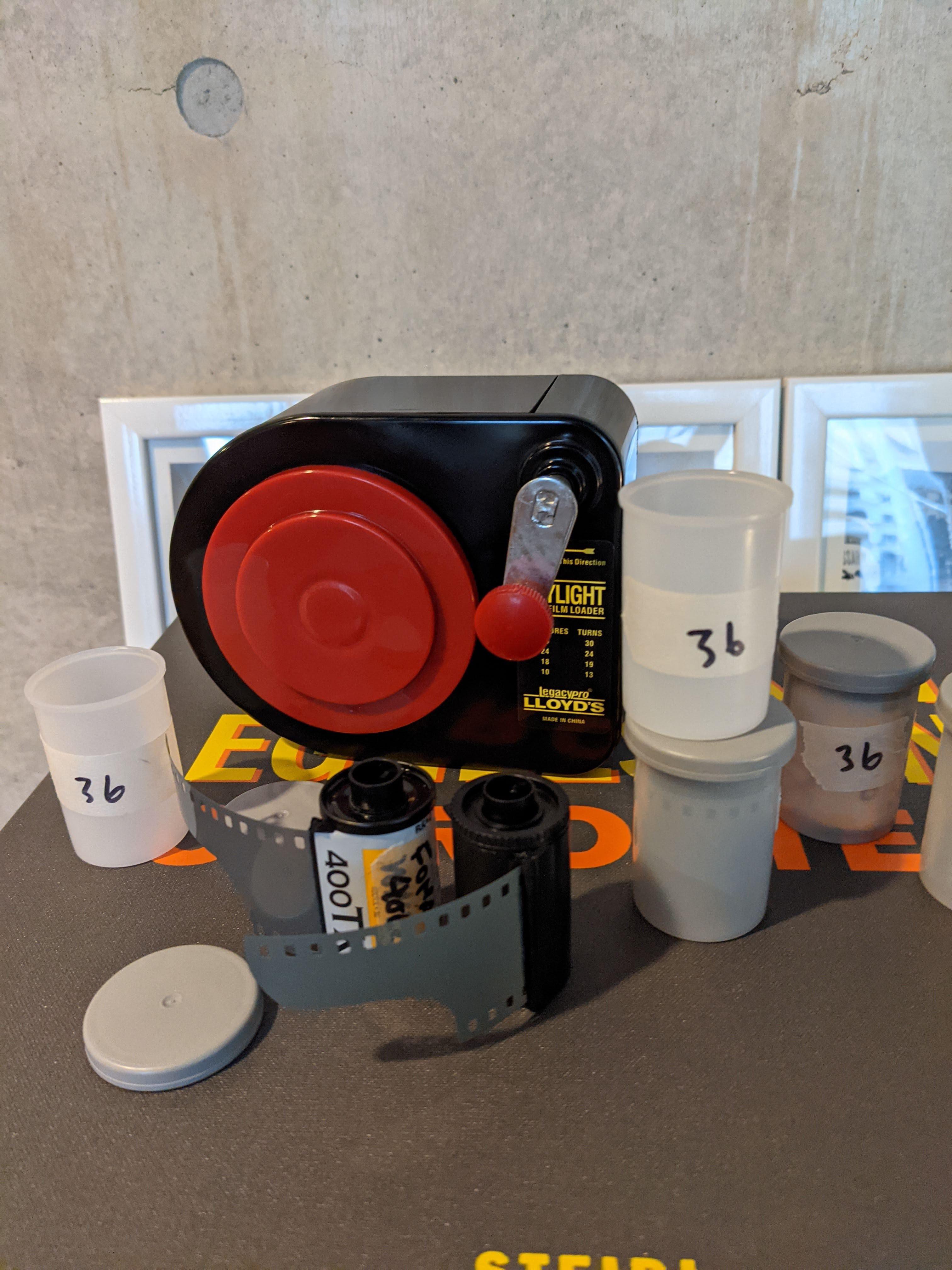 I tried bulk loading film for the first time! Scrolller