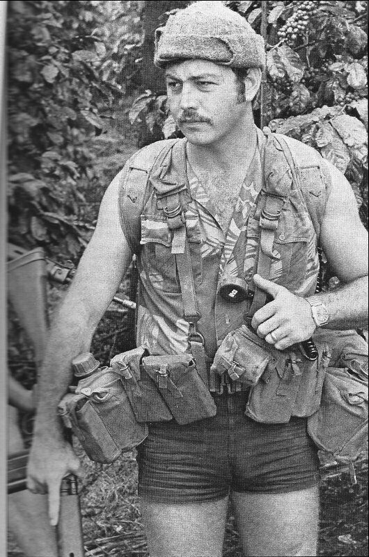 [Identify] 1960s-70's South Africa - Rhodesian Officer | Scrolller