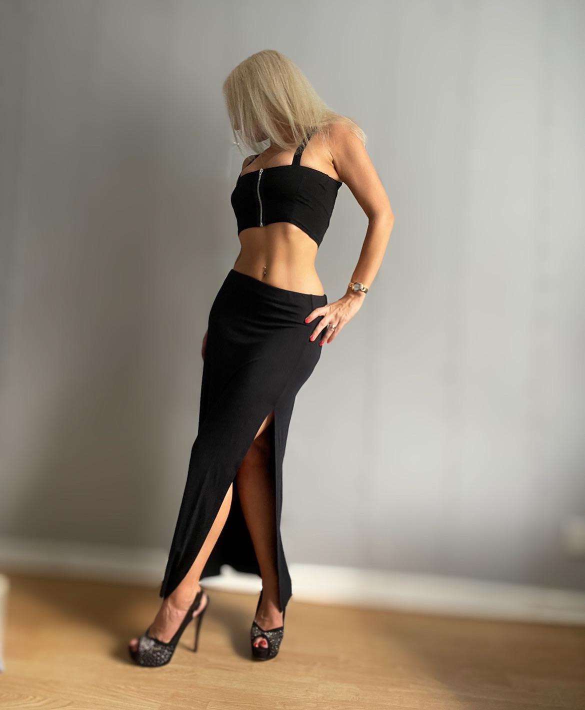 If you put your hands on my waist, I can’t be held responsible for what