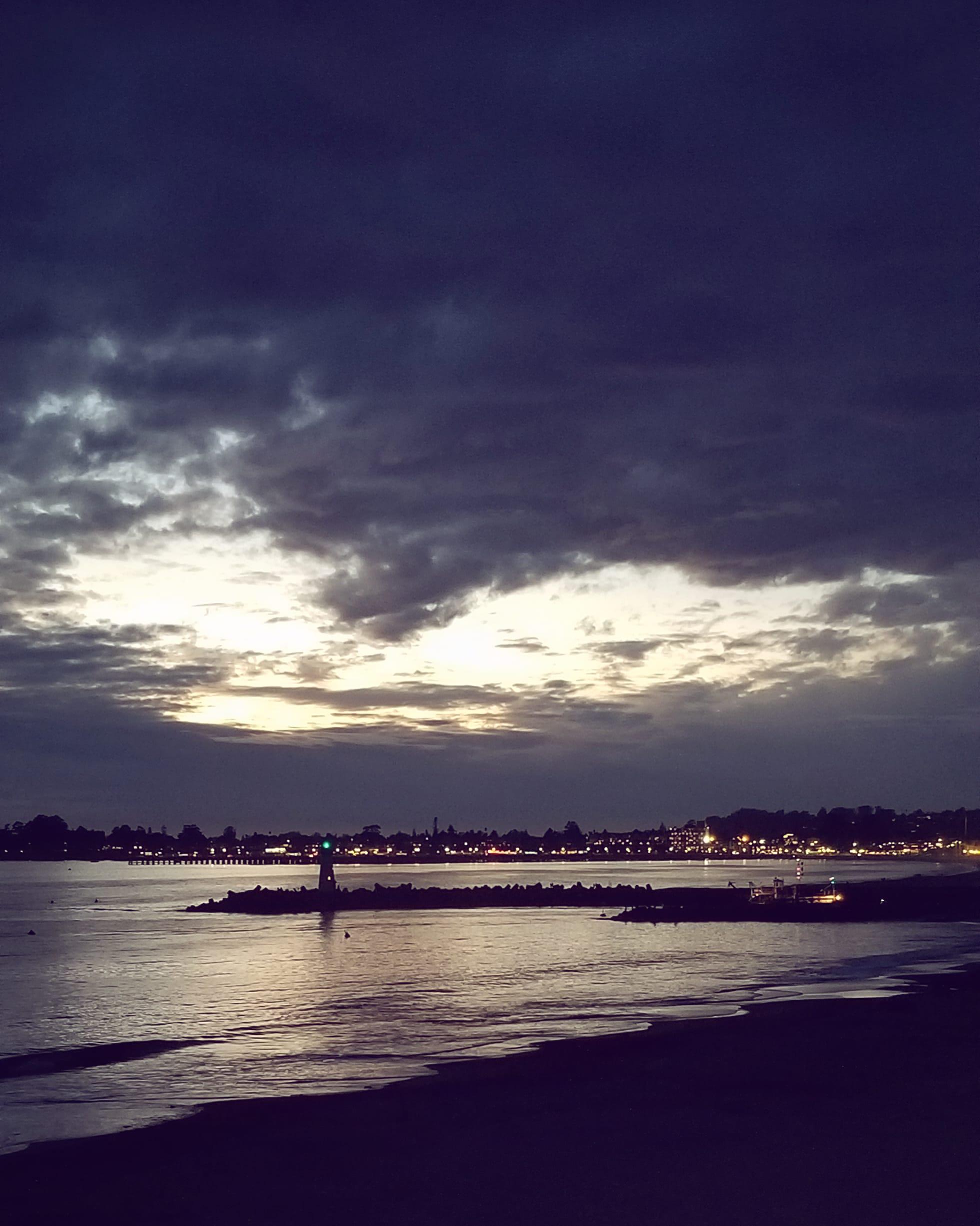 It's raining....finally | Scrolller