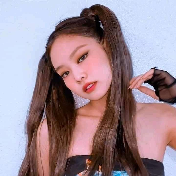 Jennie Kim Cum On Face Scrolller 