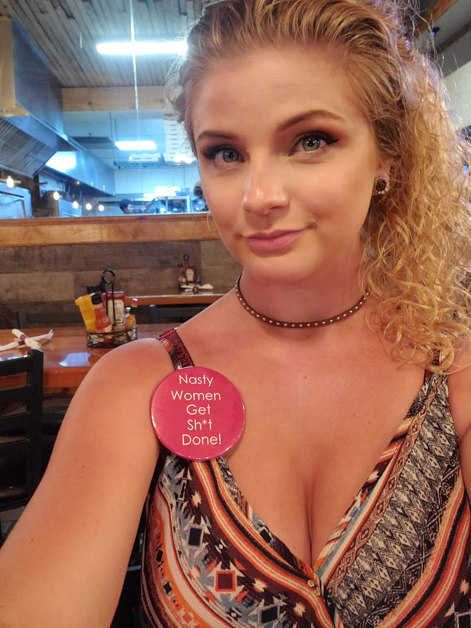 Kaitlin Bennett is soo Hot 😜🙌 #MAGA #NastyGirlsGetShitDone 🙌😜 Scrolller